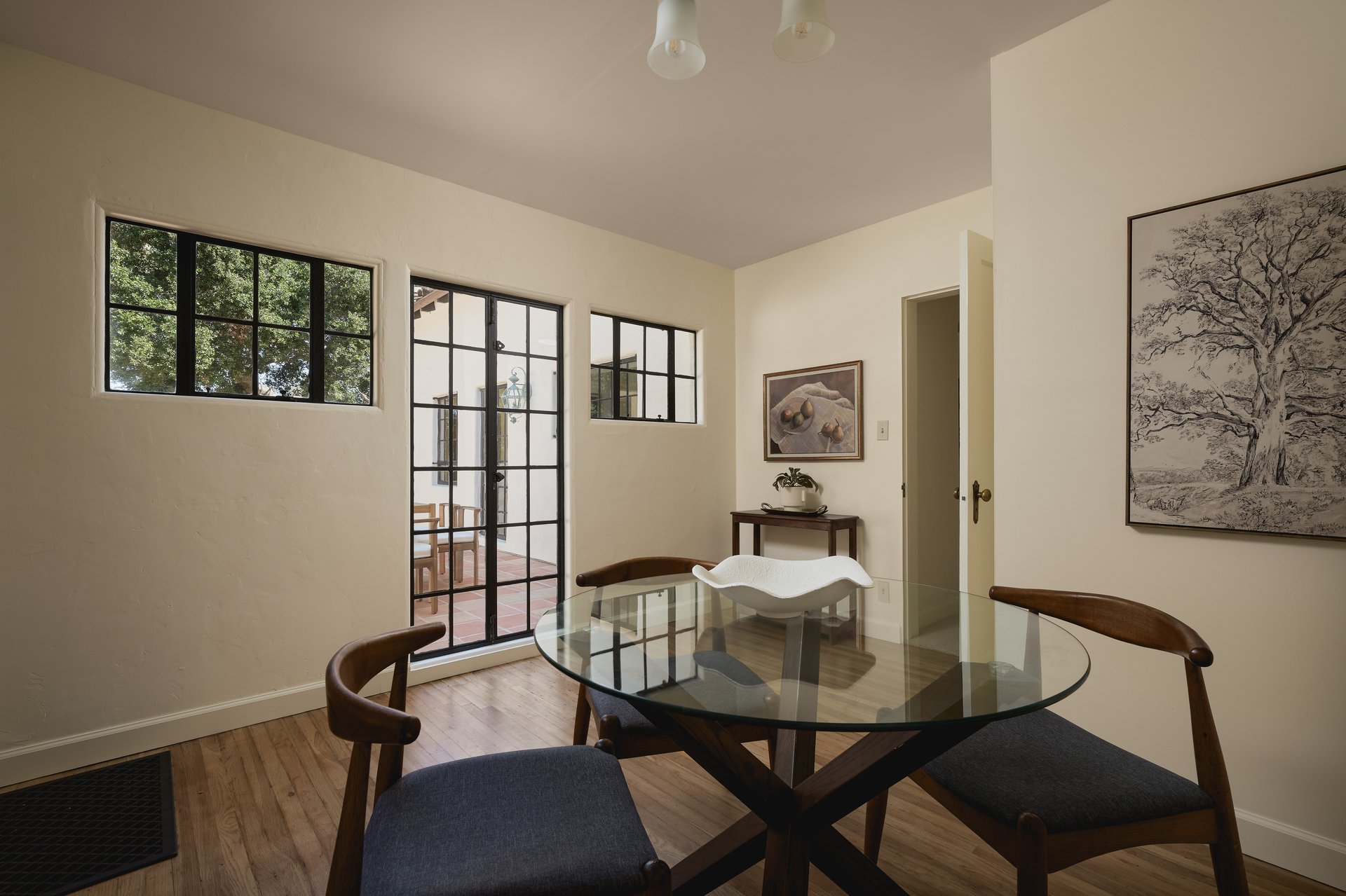 3030 Samarkand Drive