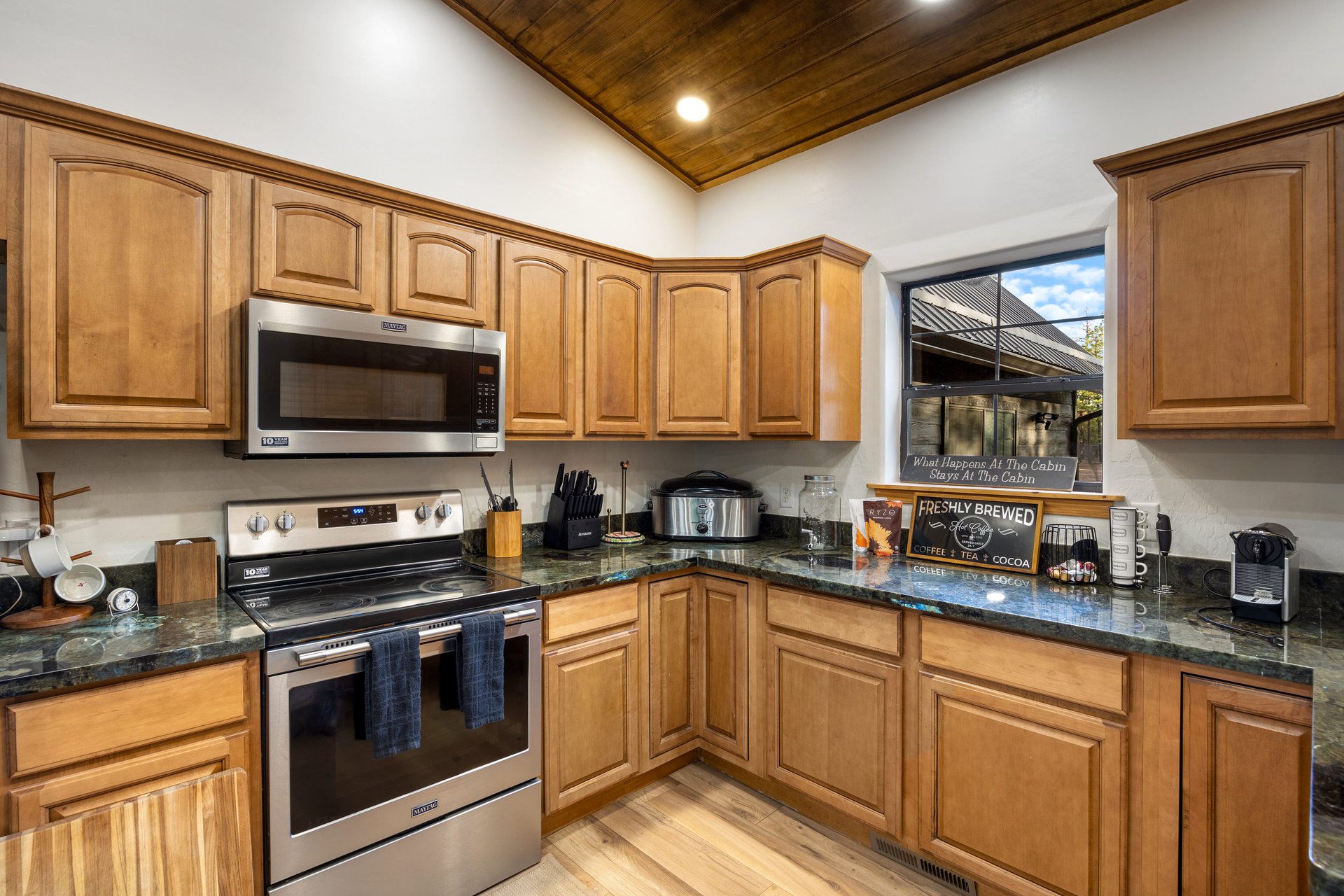 257 LONG Lane