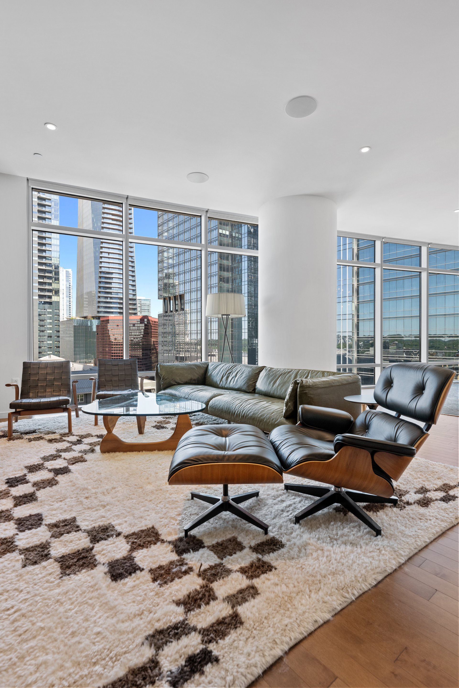 200 Congress Ave #12E