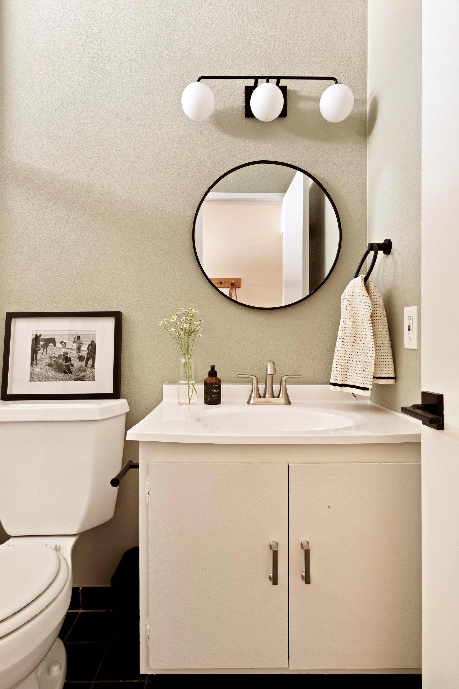 4660 Coldwater Canyon Ave Unit: 16