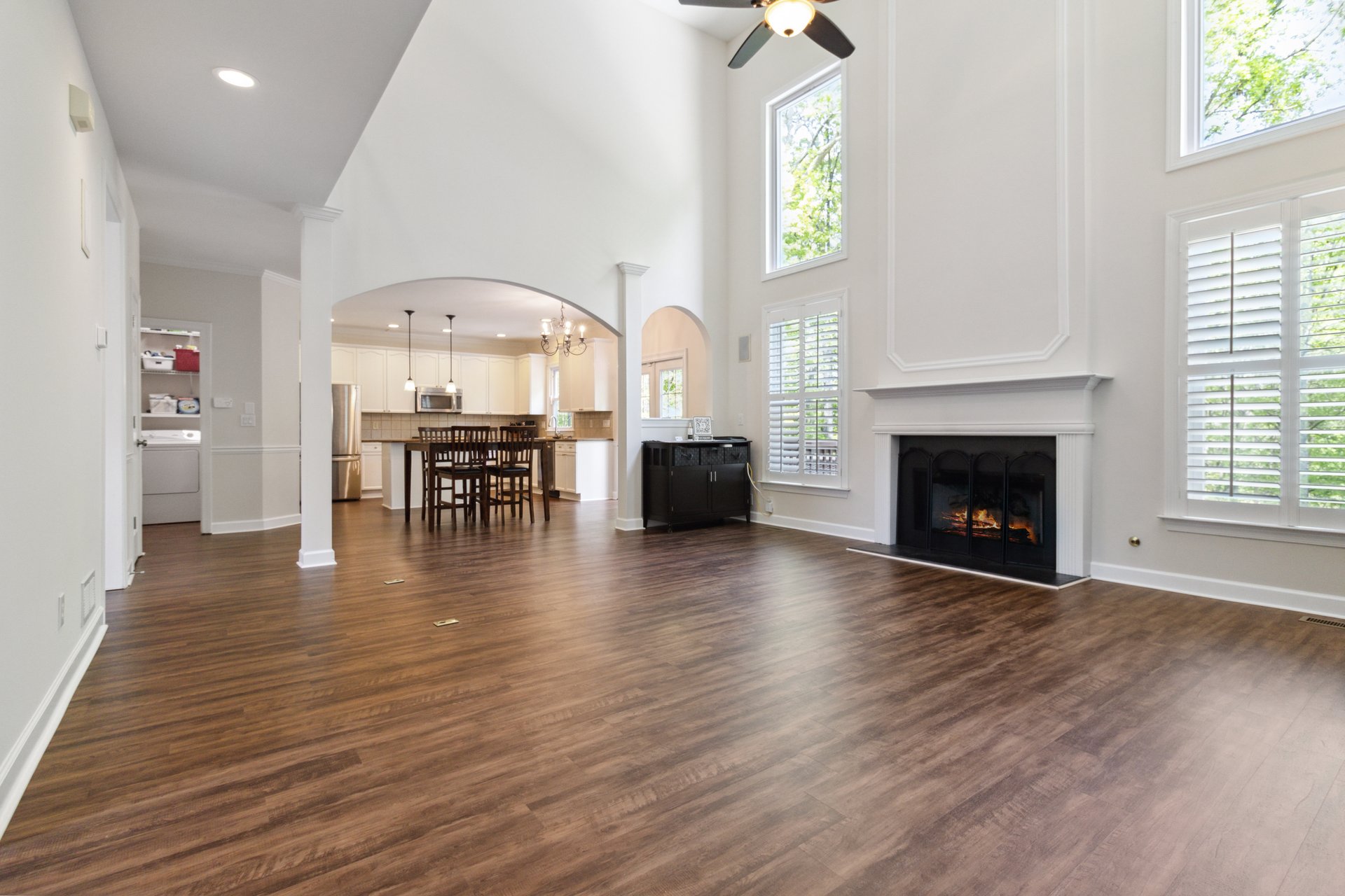 5073 Kingsbridge Pass