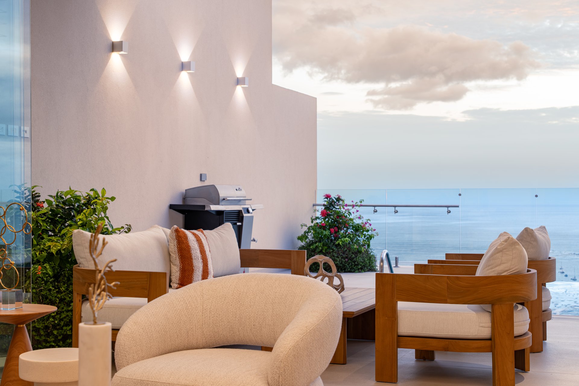 Penthouse 701 — Private Pool & Rooftop Terrace | Residencia La Vista