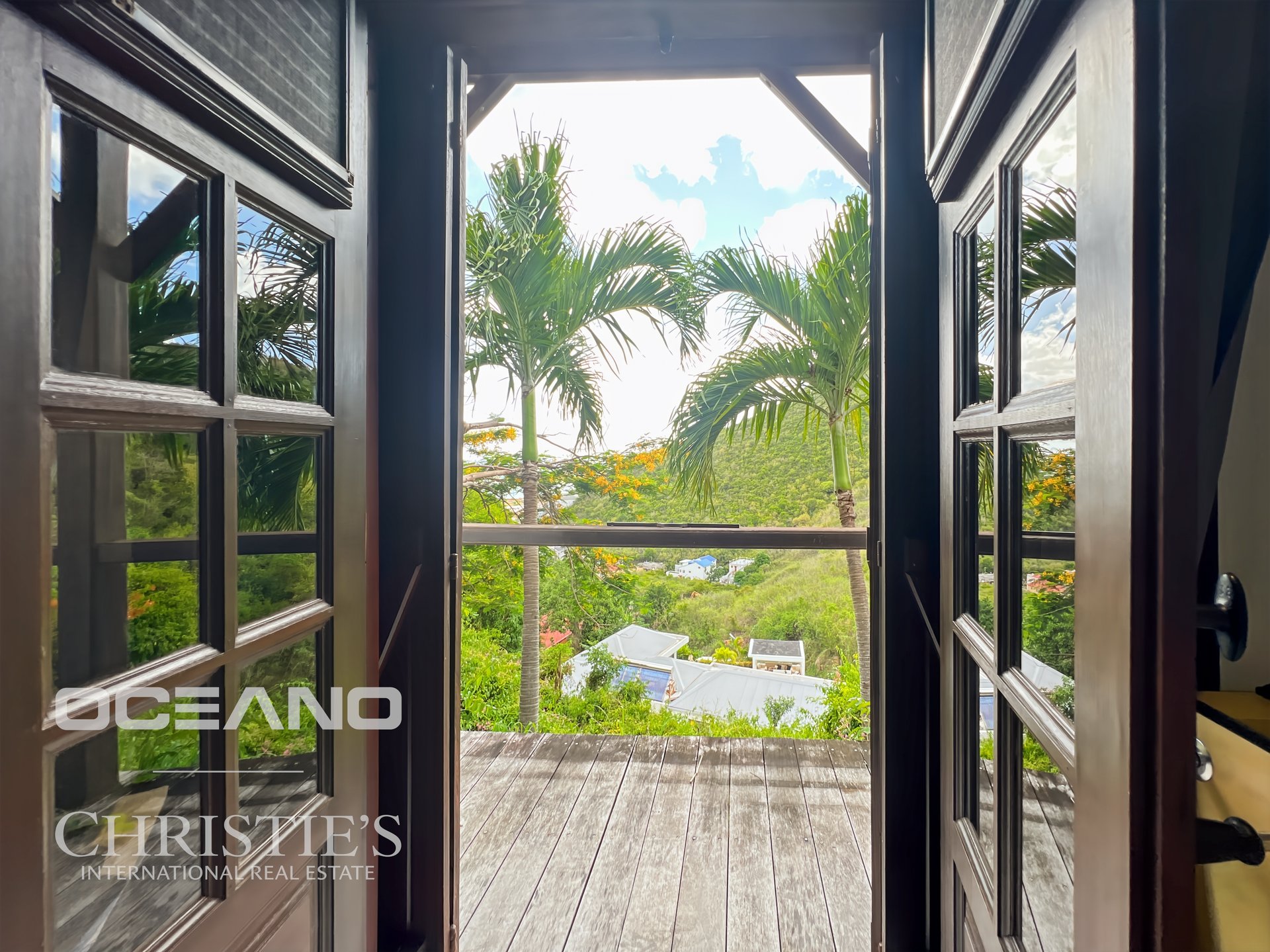 Almond Grove Villa – Ocean and Hillside Views – OCEANO Christie’s International Real Estate