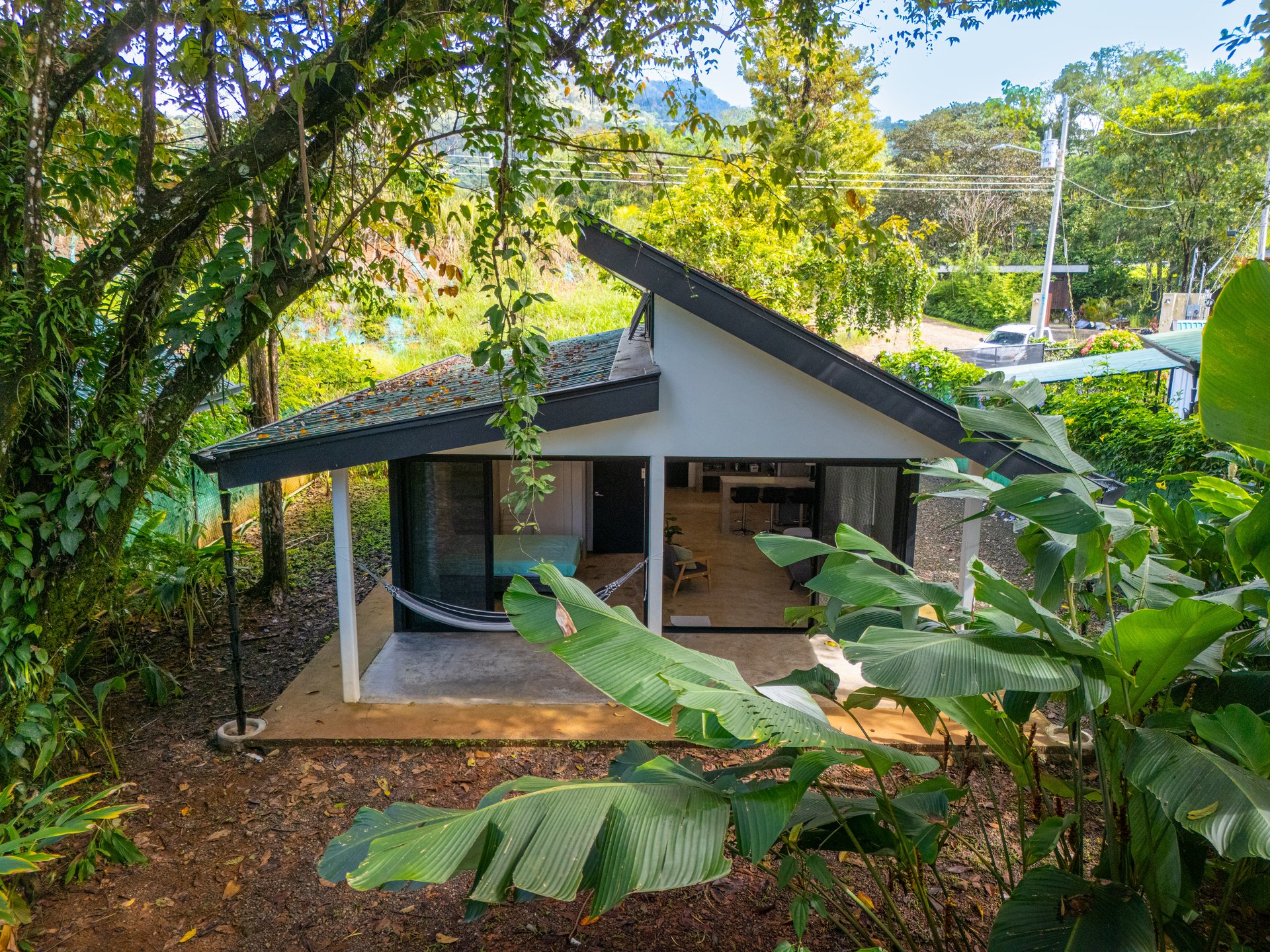 Turnkey Property with 3 Income-Generating Homes in an Exceptional Uvita Location
