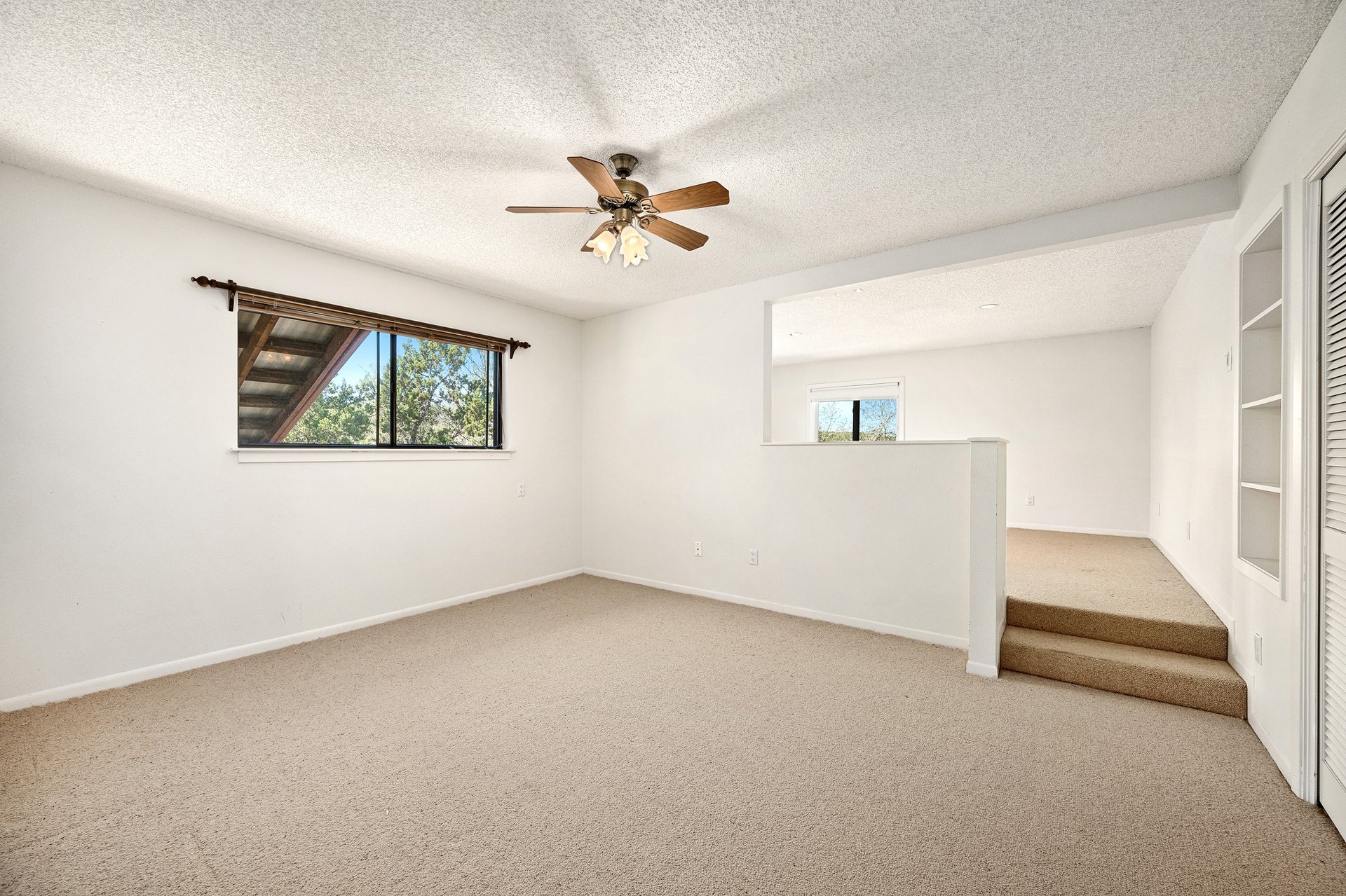 9106 Yucca Mountain Road