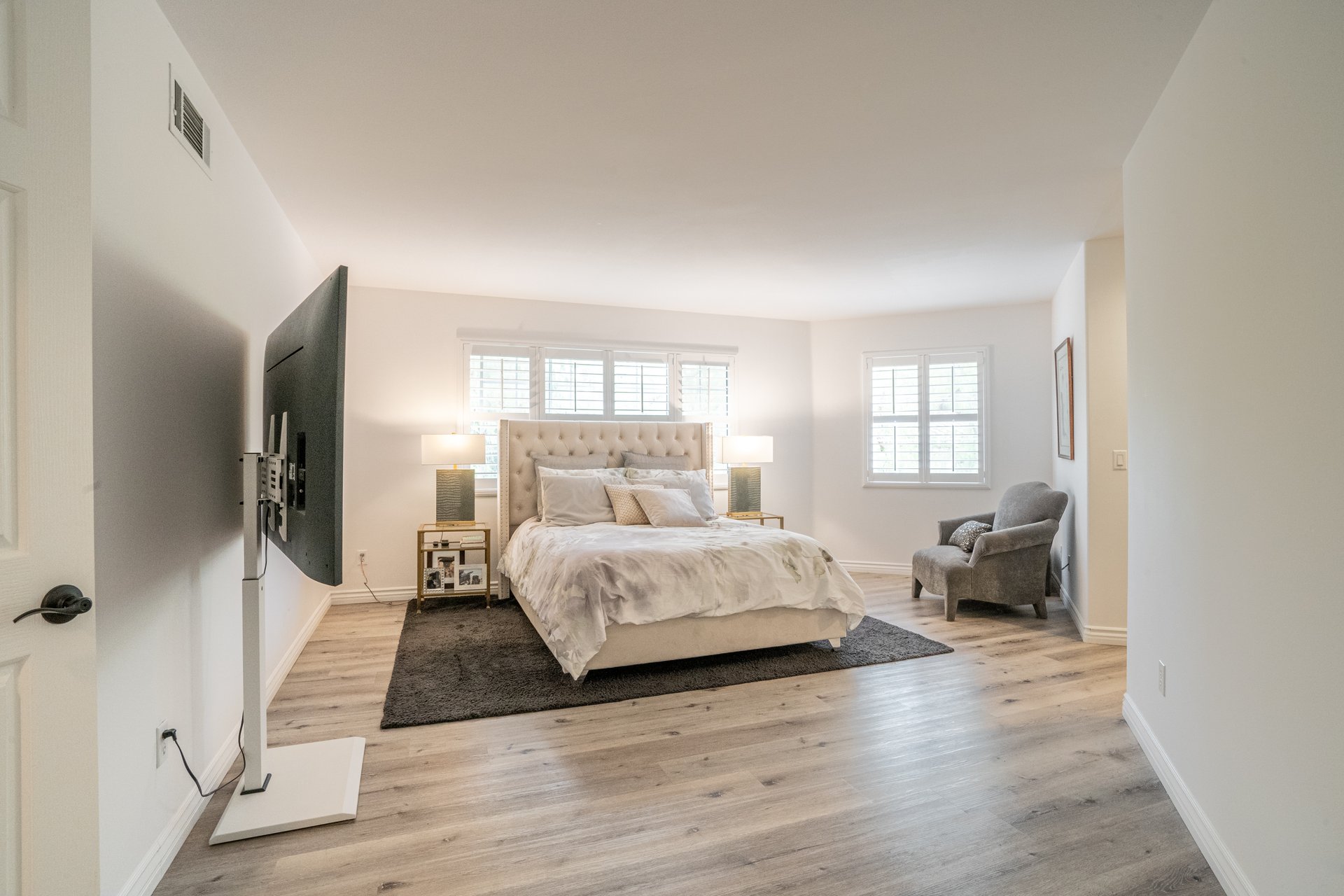 1144 Pan Court