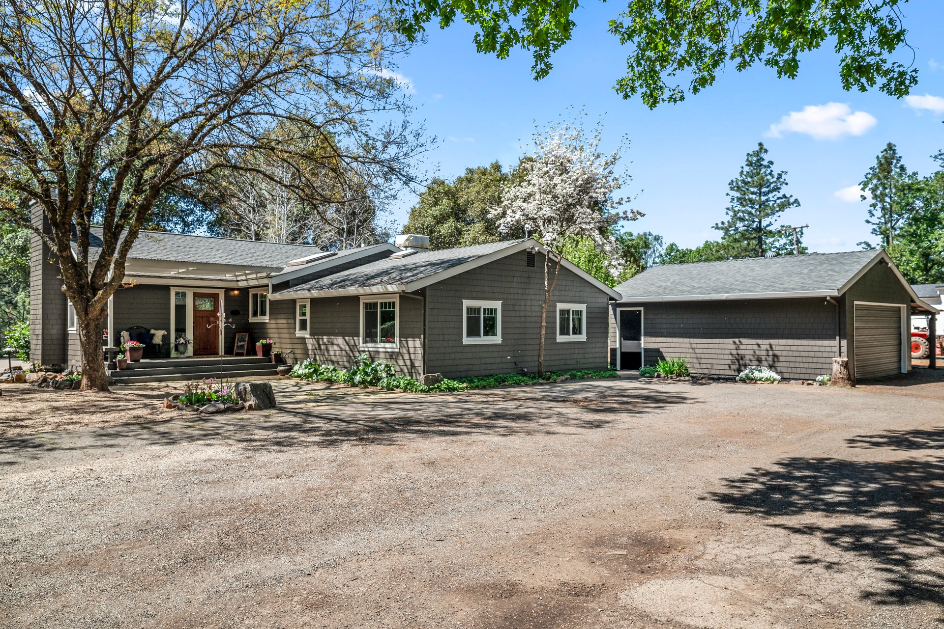 2405 No Walk Rd, Placerville