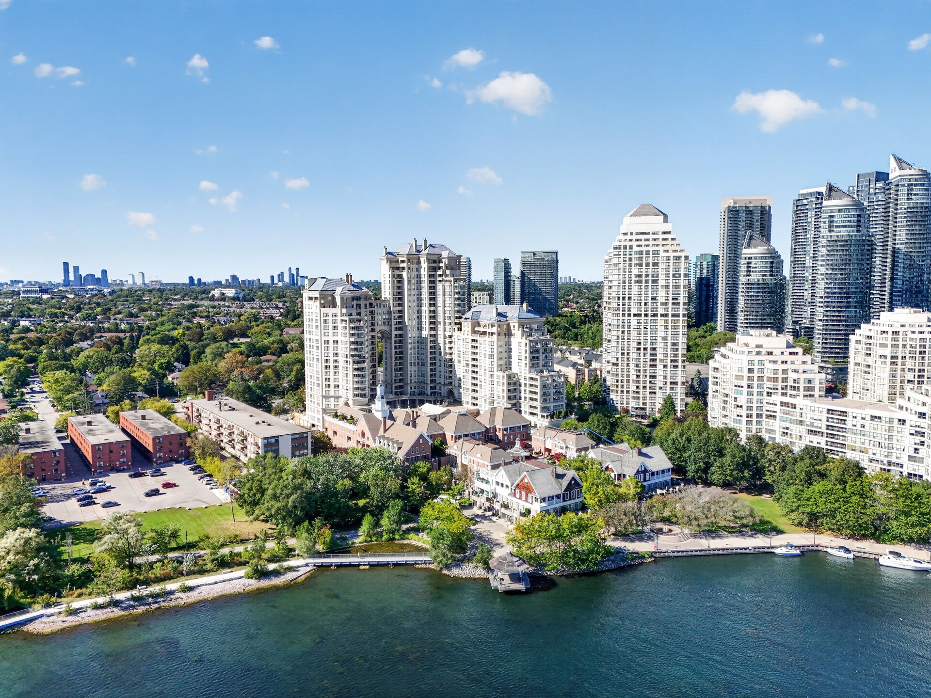 301-2287 Lake Shore Boulevard, Etobicoke