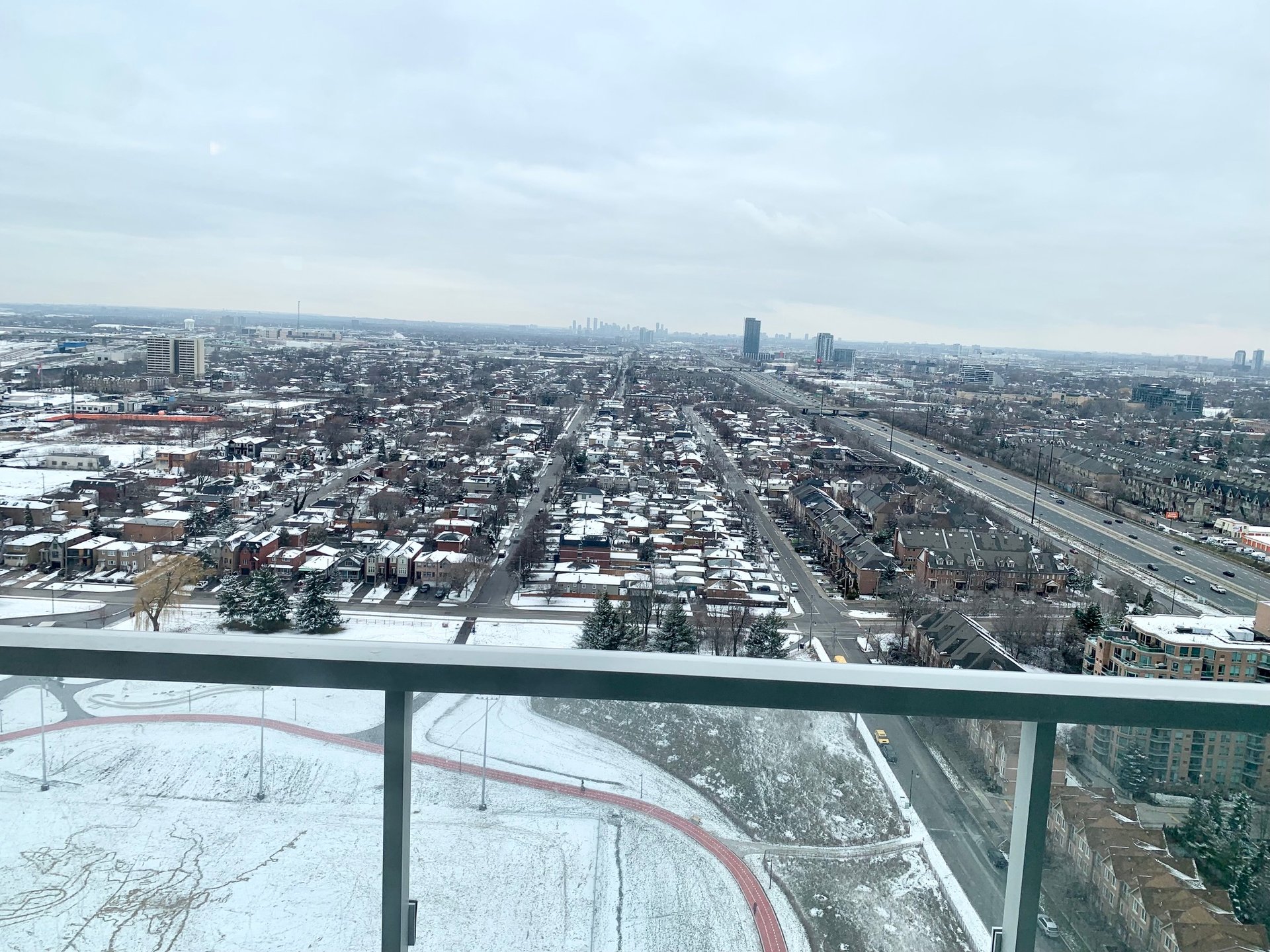 251 Manitoba St Unit: 2808