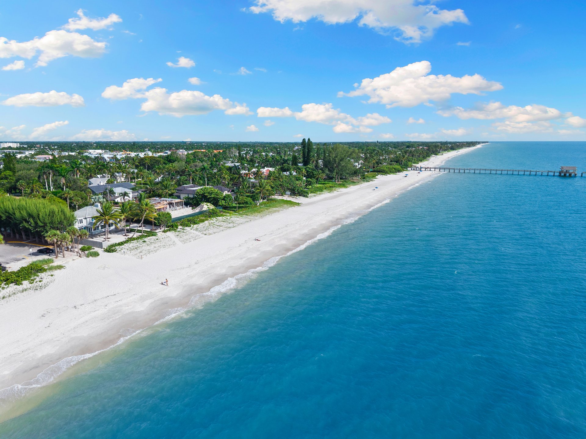 OLDE NAPLES