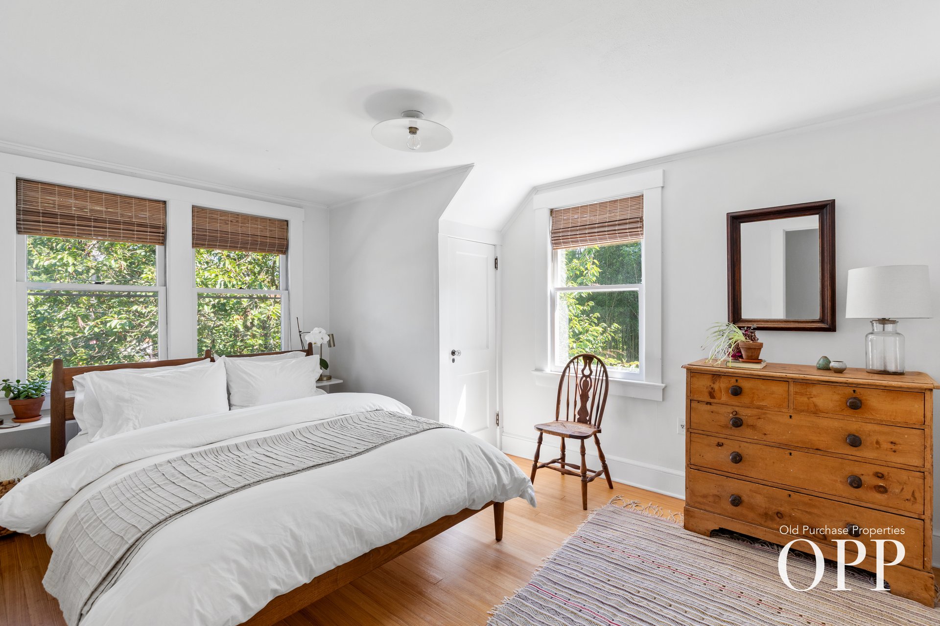 A Renovated Cape in the Heart of Brookhaven Hamlet