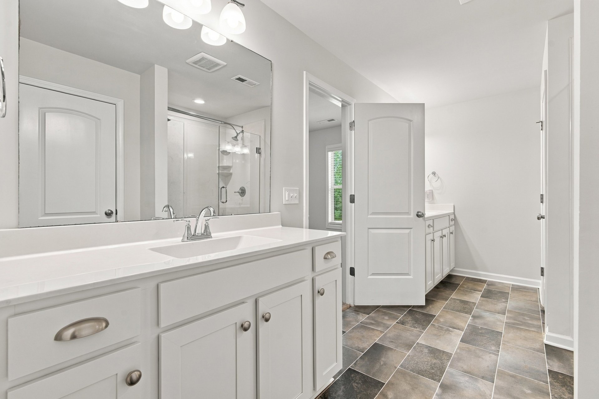 Modern Luxury & Cul-de-Sac Comfort: Contemporary 4-Bed Gem Near Providence & Research Park!
