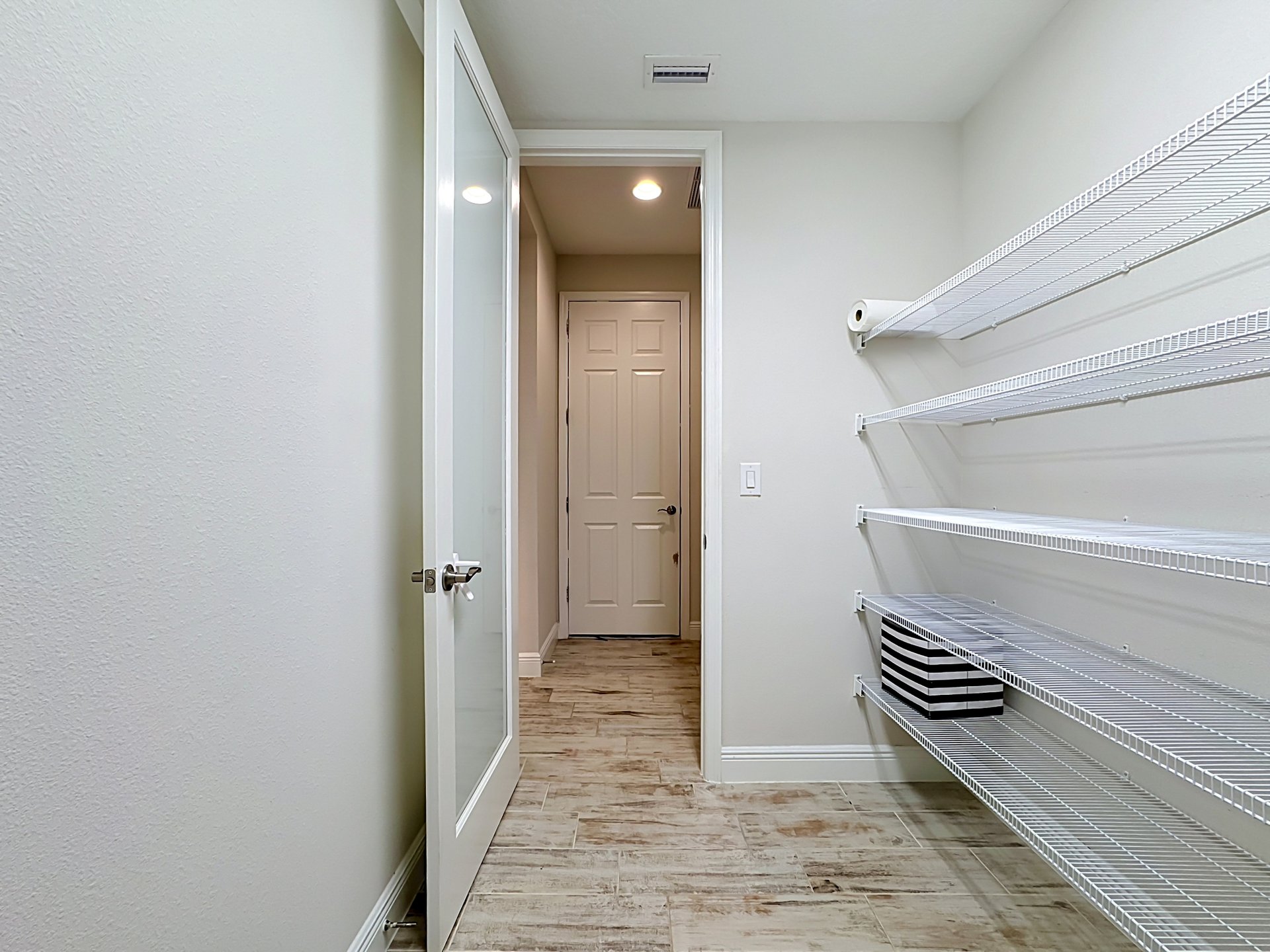 Move-In Ready Pelican in Hawkstone — No Builder Wait, $40K in Upgrades