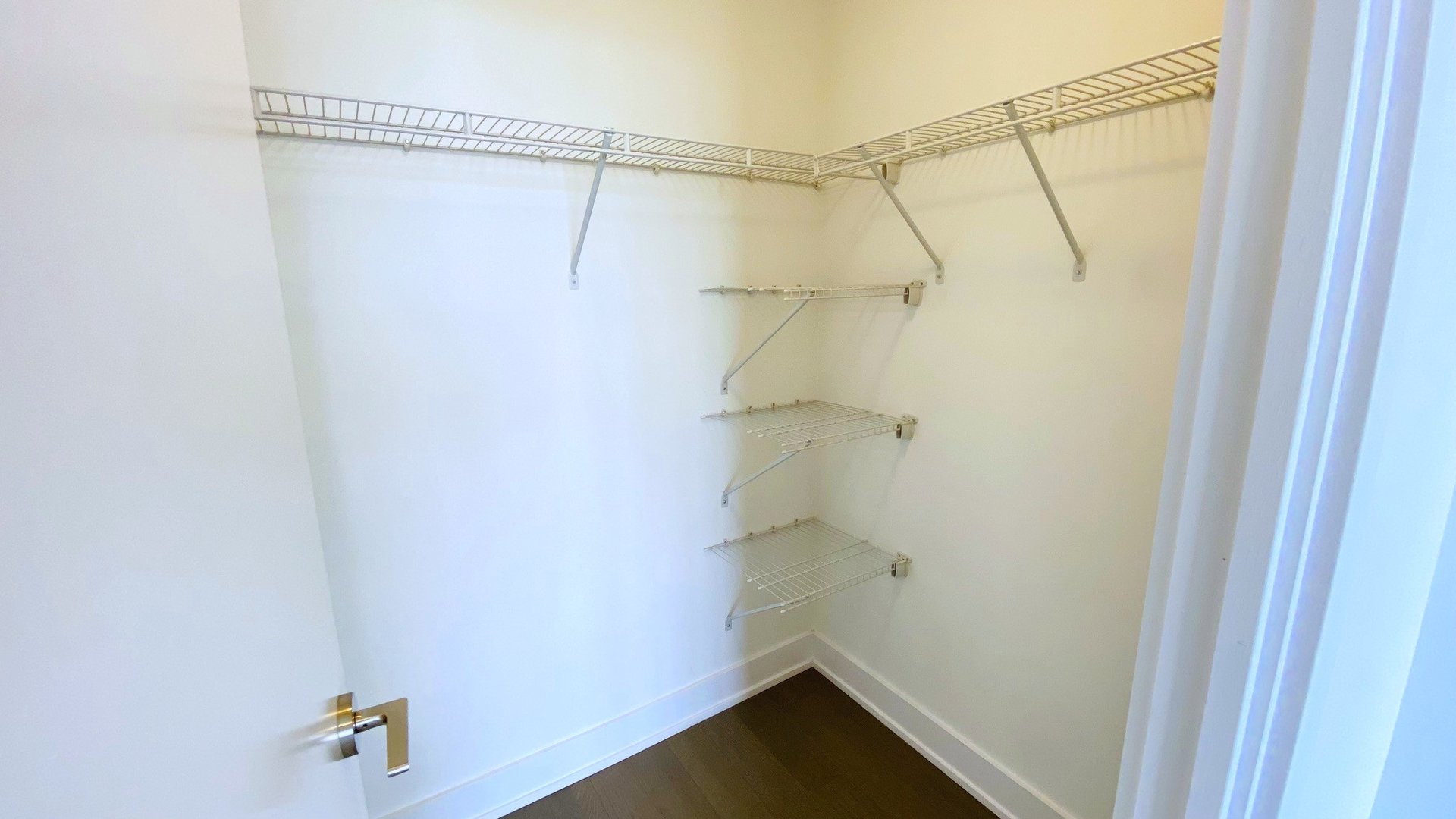 20 Shore Breeze Drive Unit: 903