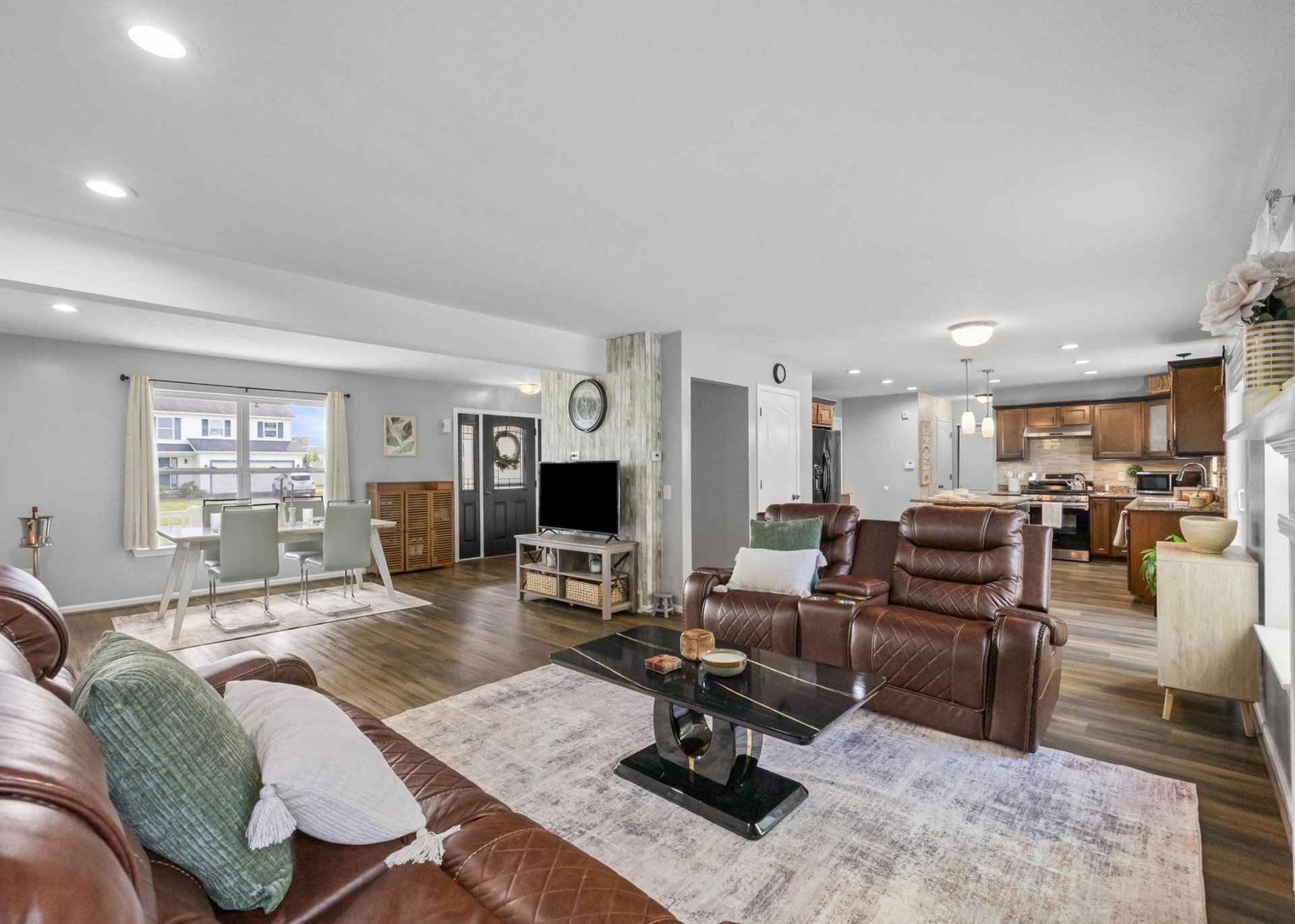 77 Rangers Court