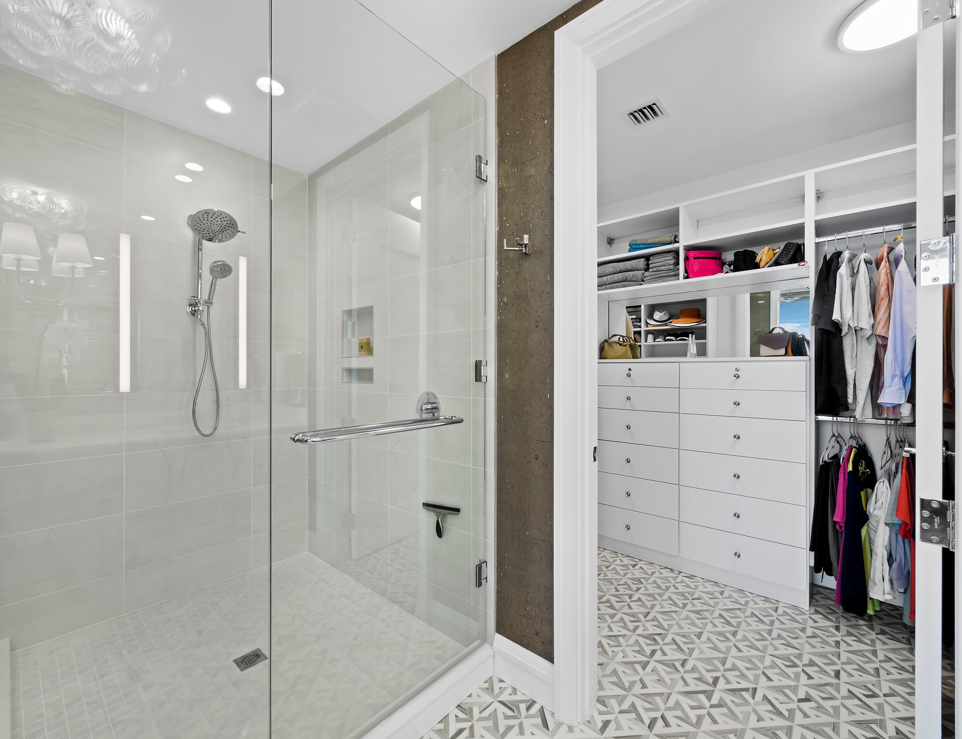 301 QUAY COMMONS #1708
