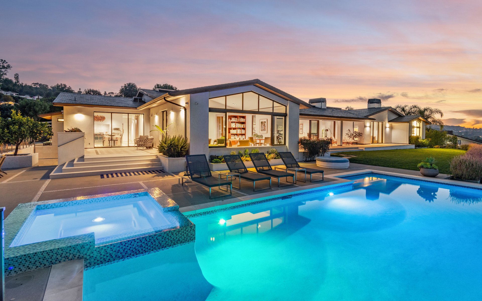 38 Saddleback