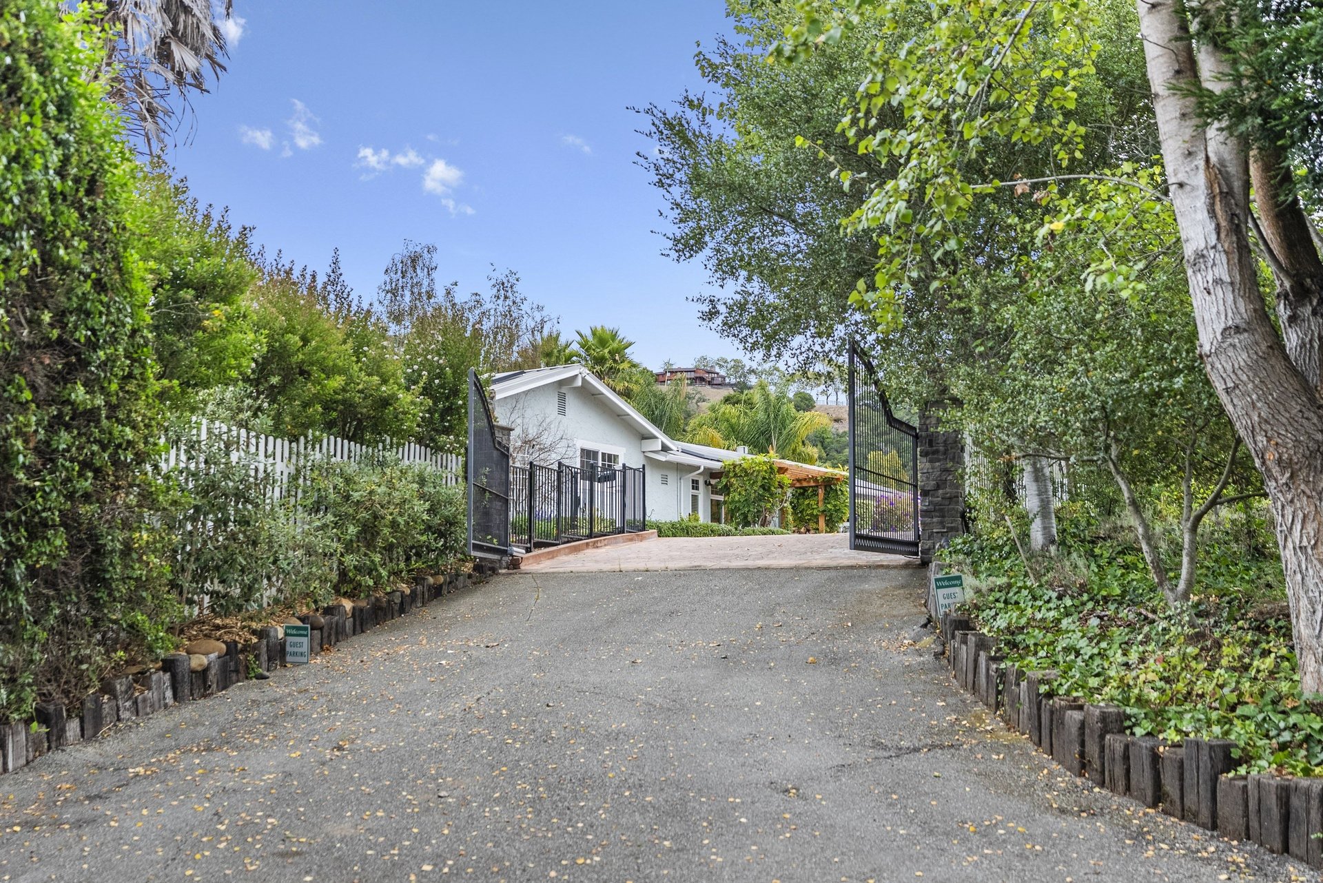 3999 Cherryvale Avenue | Soquel, California