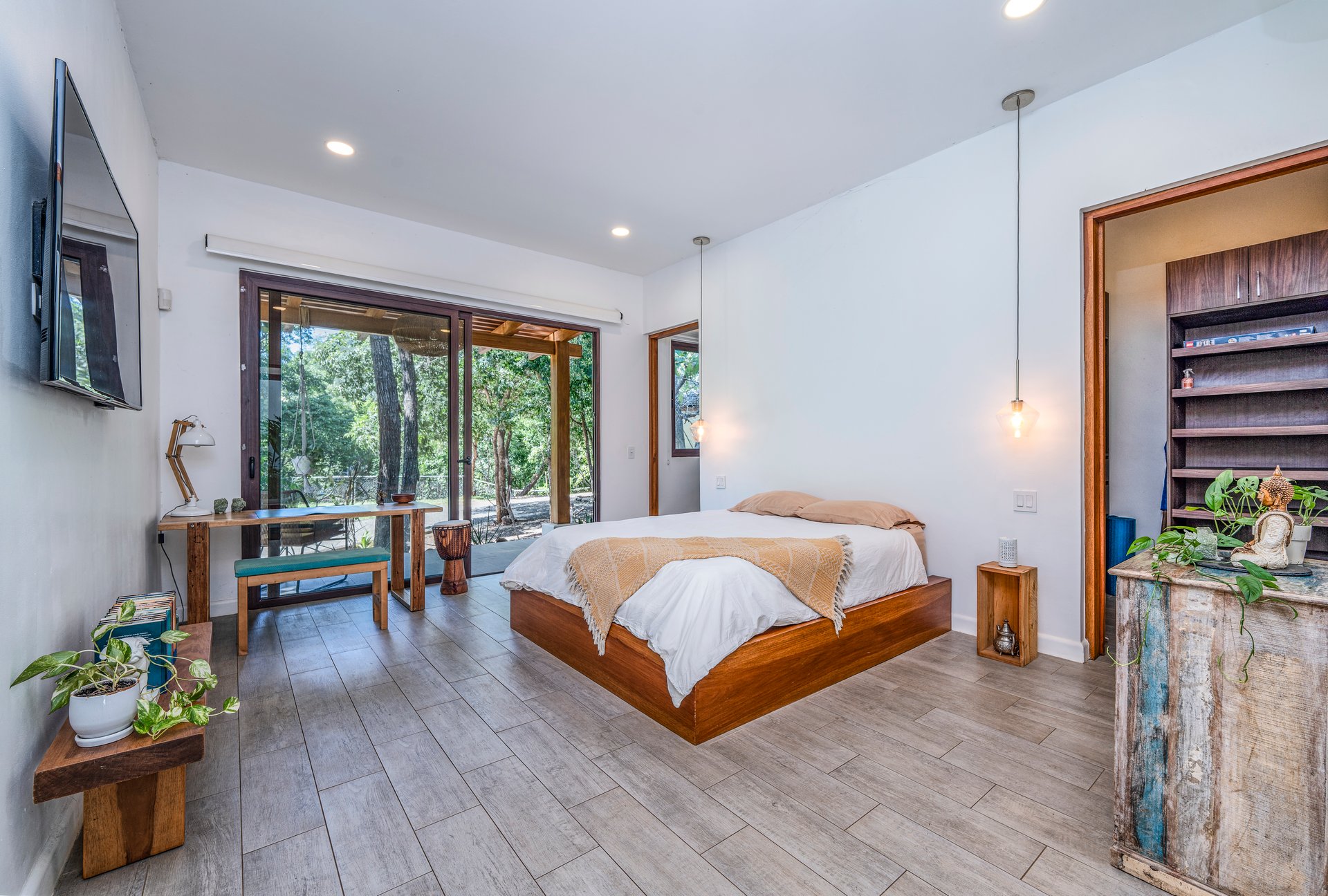 Casa Lolita | 5000 SqM / 1.2 Acre of Private Estate Style Property in Gated Community