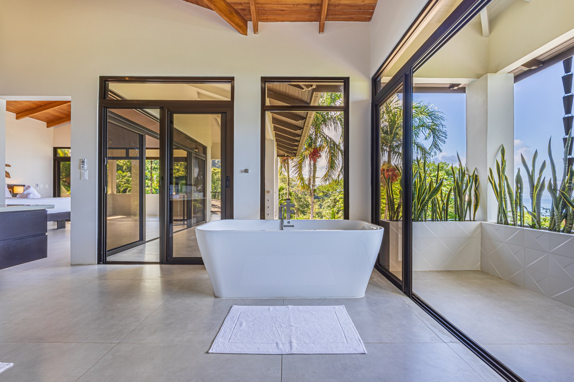 Luxury Best Ocean View Estate in Uvita