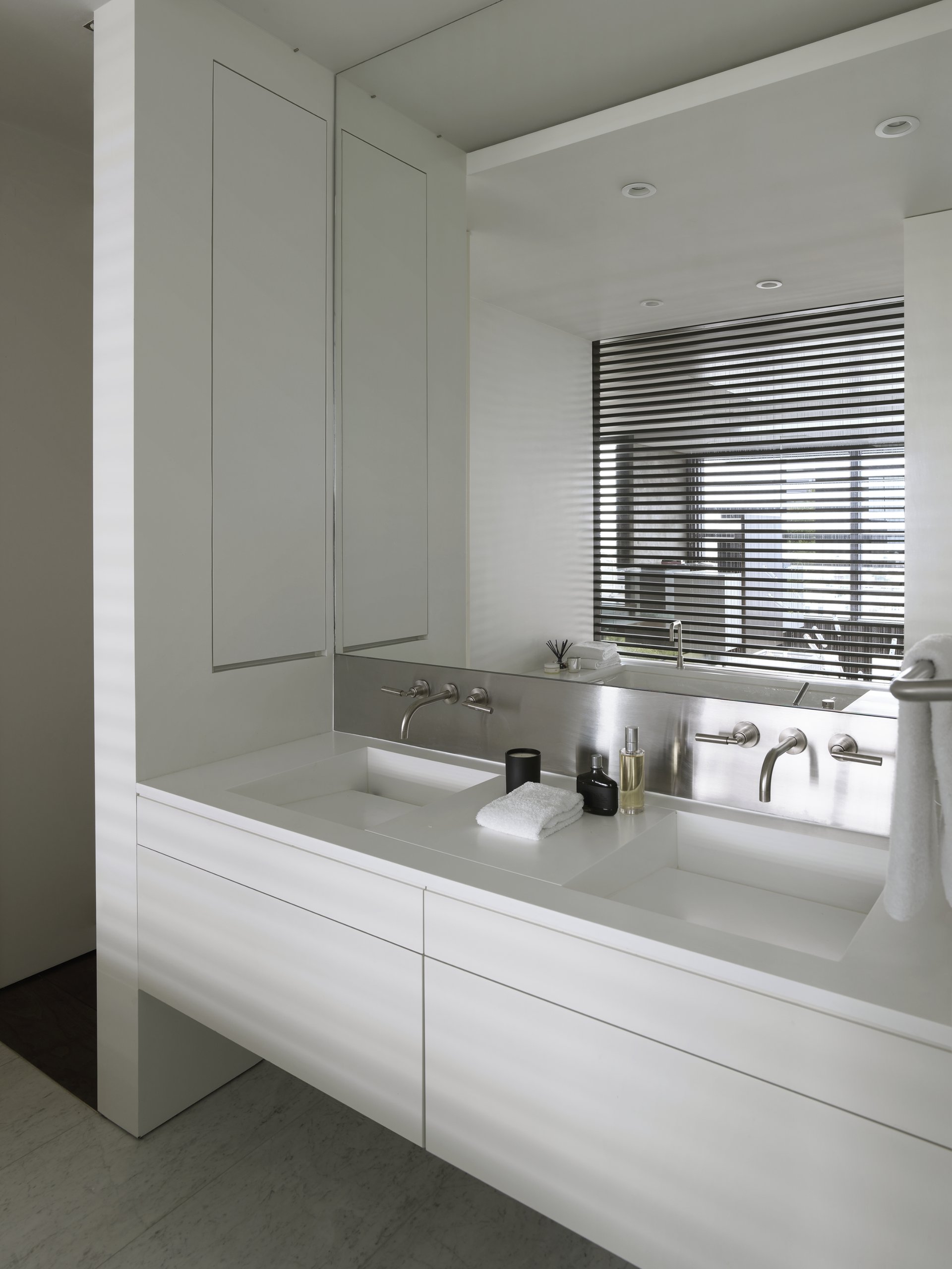 Aidlin Darling-Designed Contemporary Masterpiece