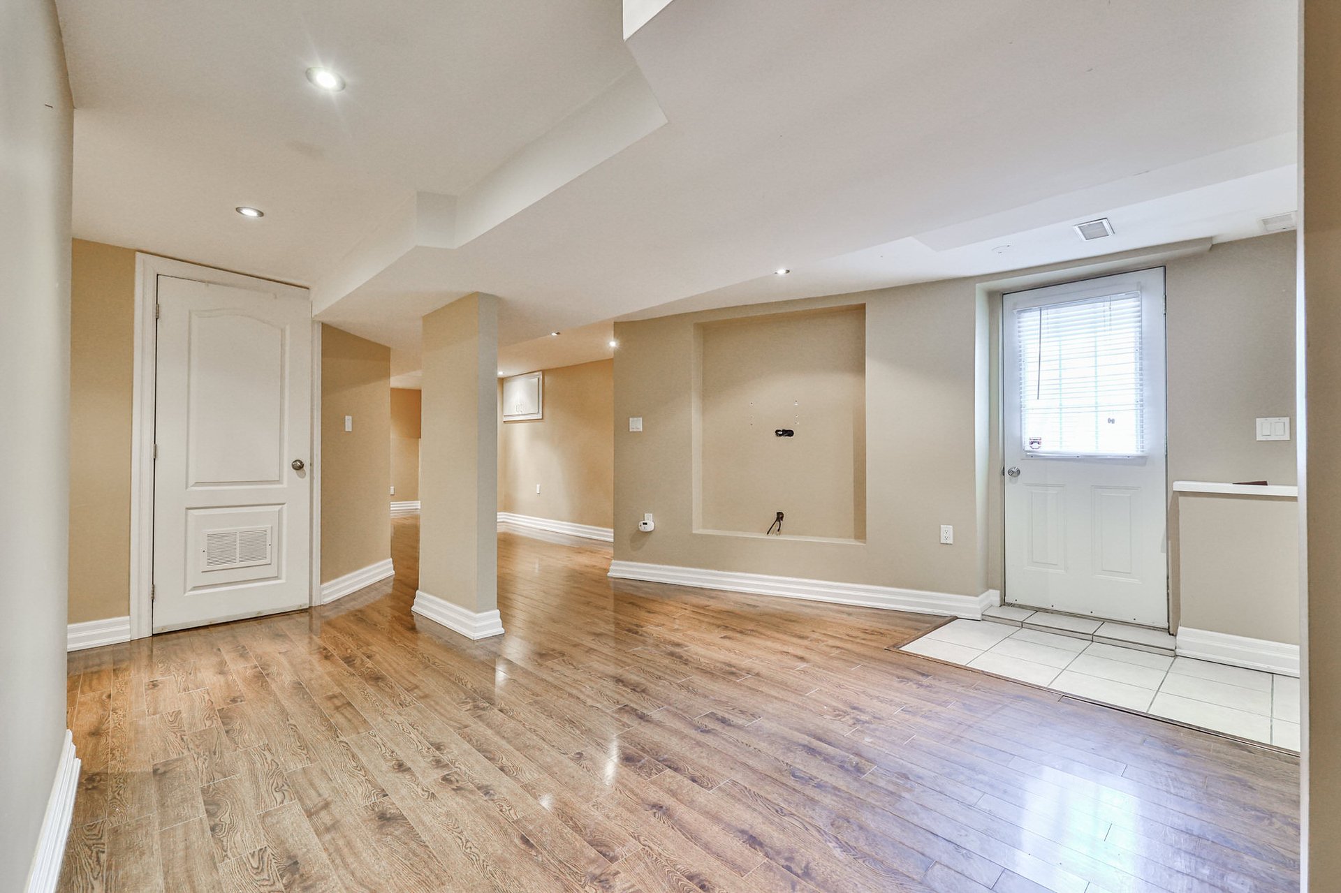 611 Byngmount Ave