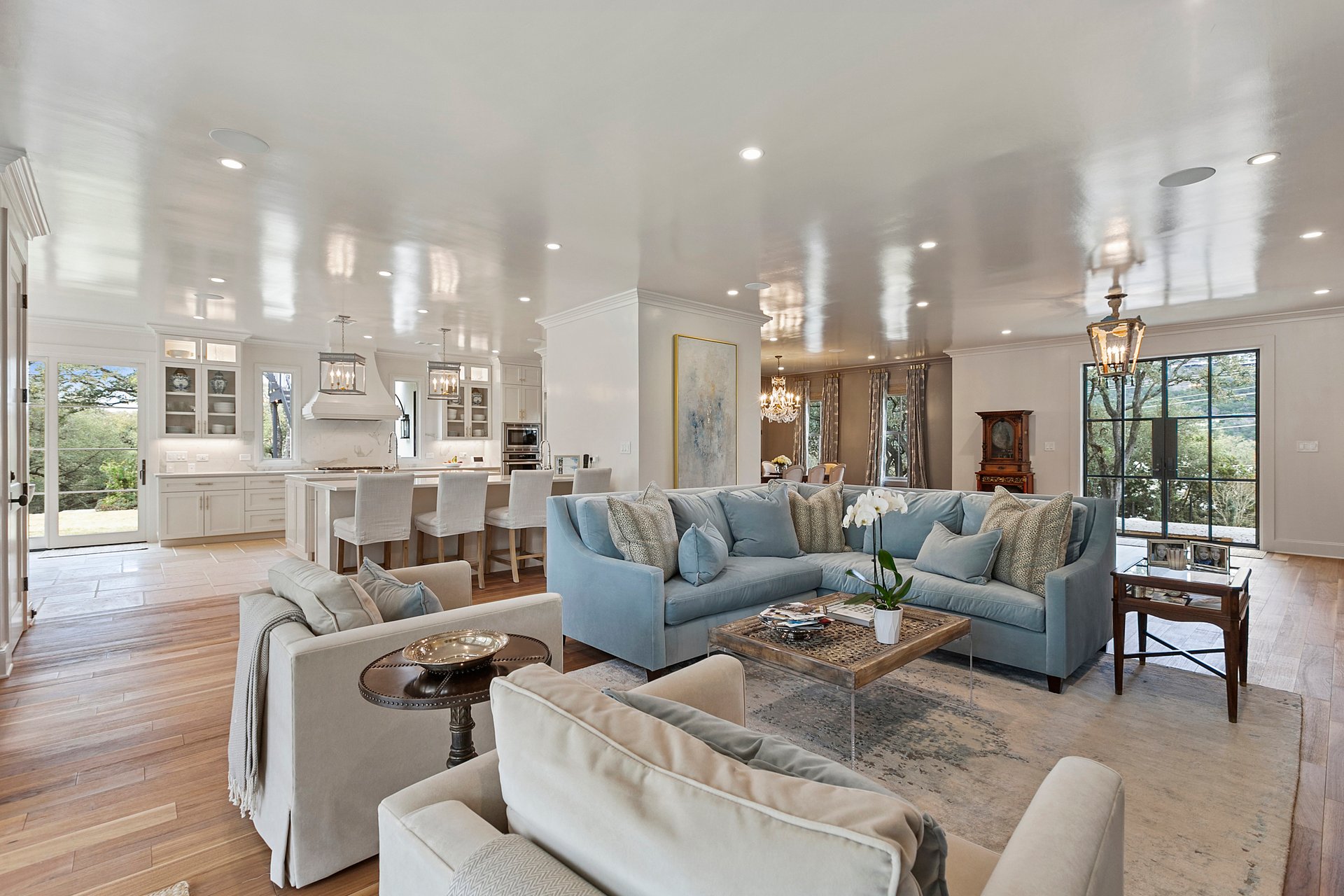 3604 Westlake Drive 
