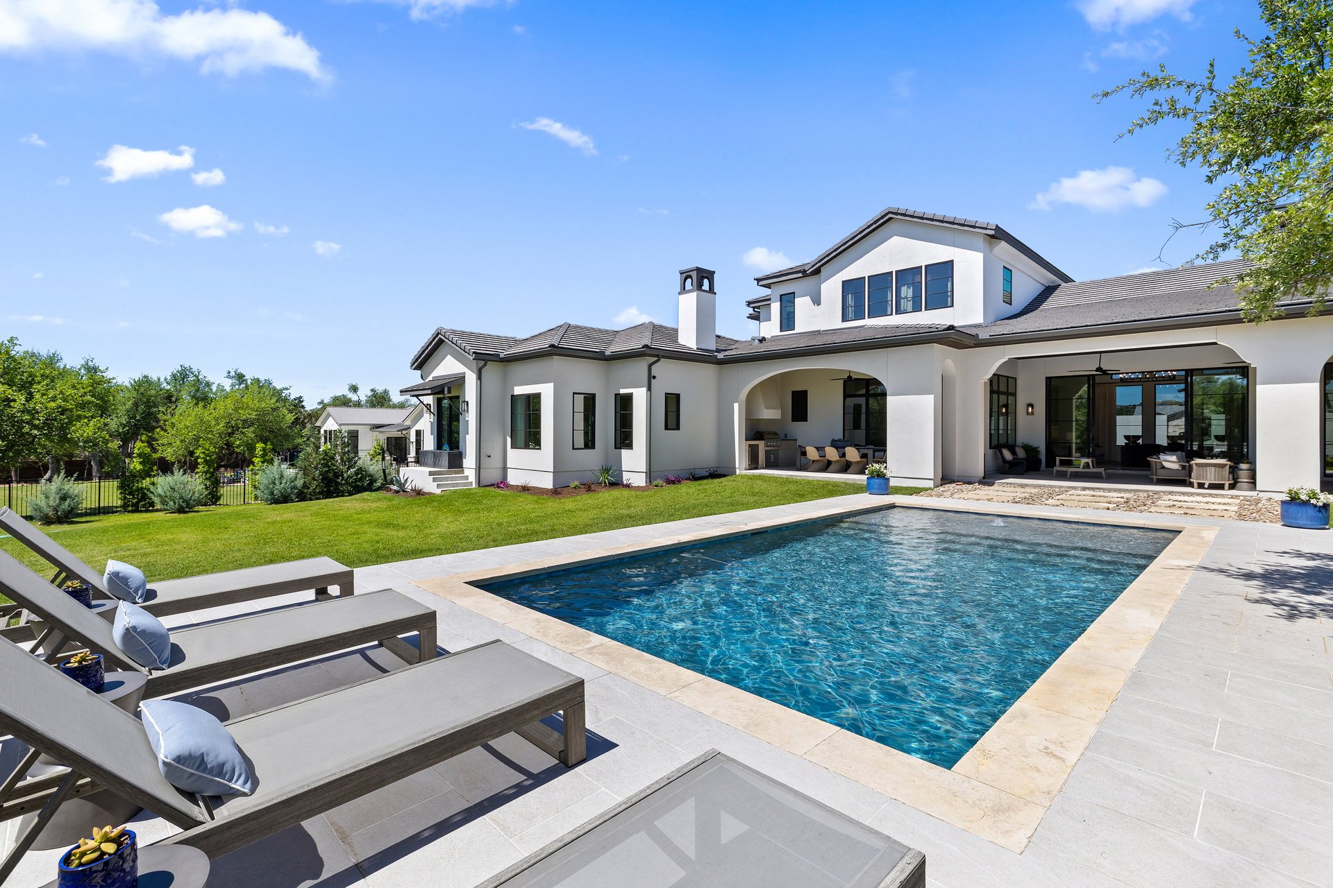 15012 Grumbles Ln