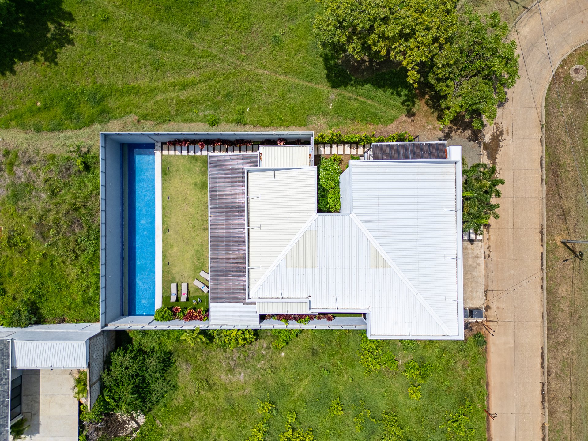 Casa Off shore | Spacious 6BR Home Steps from Tamarindo Beach & Town