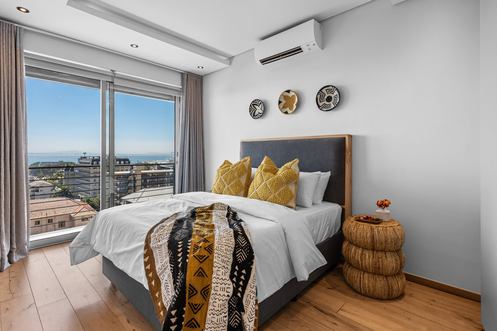  Seven on T Luxe Retreat