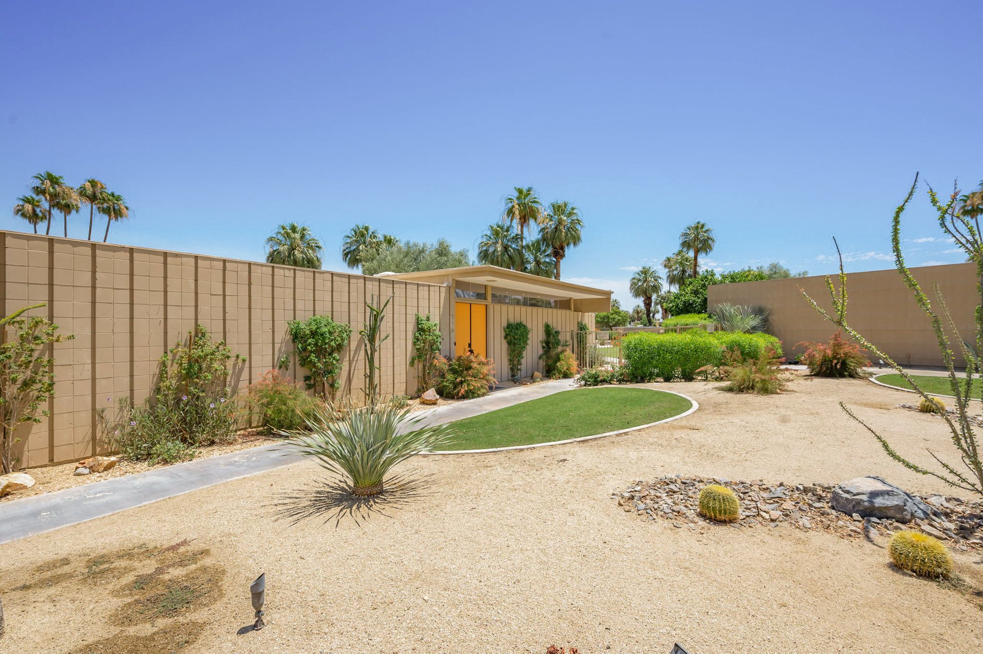 The Sandpiper House