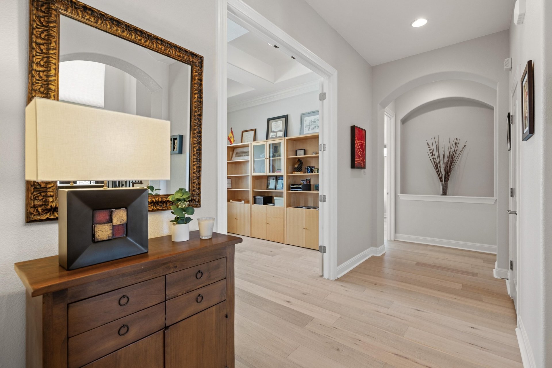 1501 University Club Drive