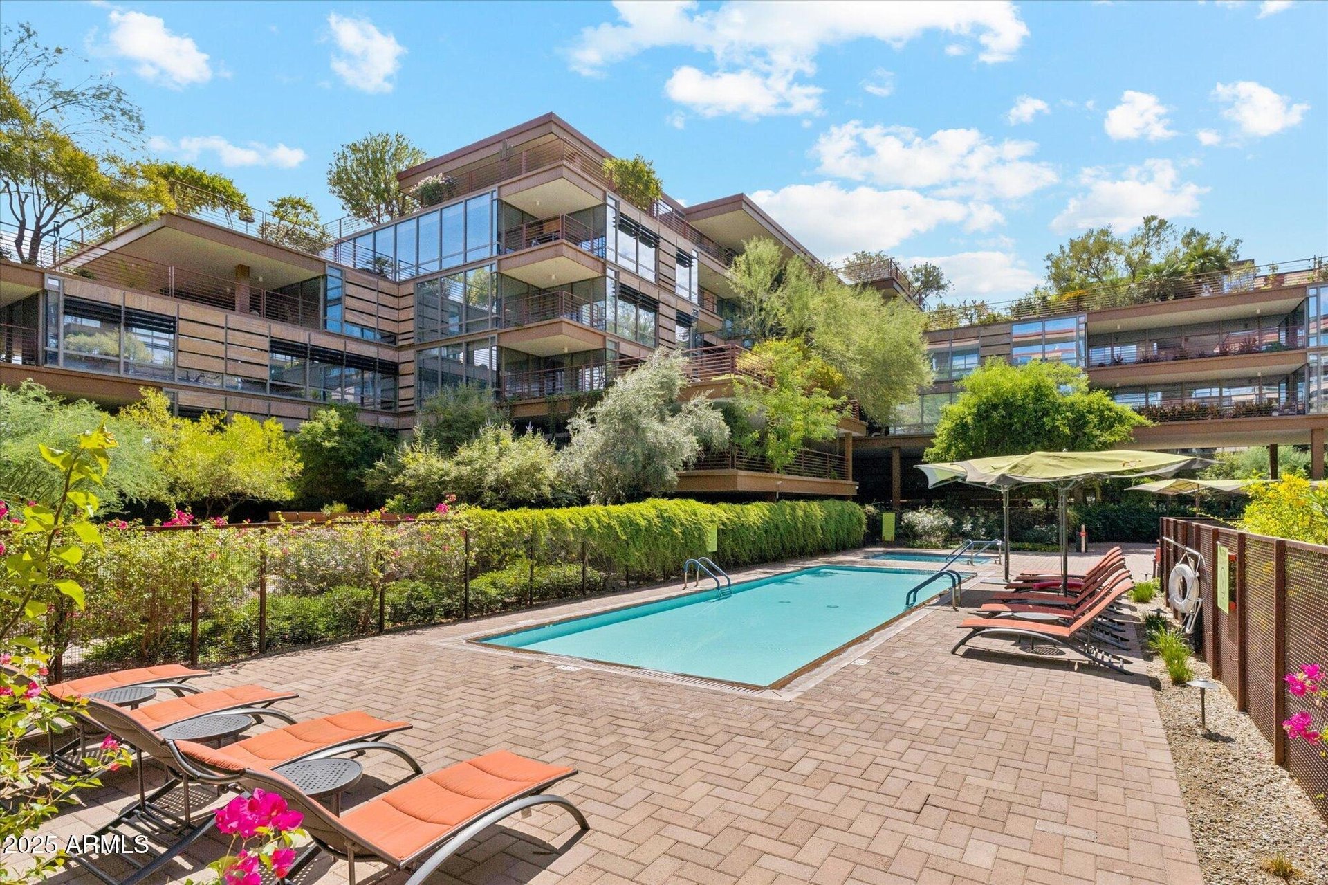 7161 E Rancho Vista Dr, #1003
