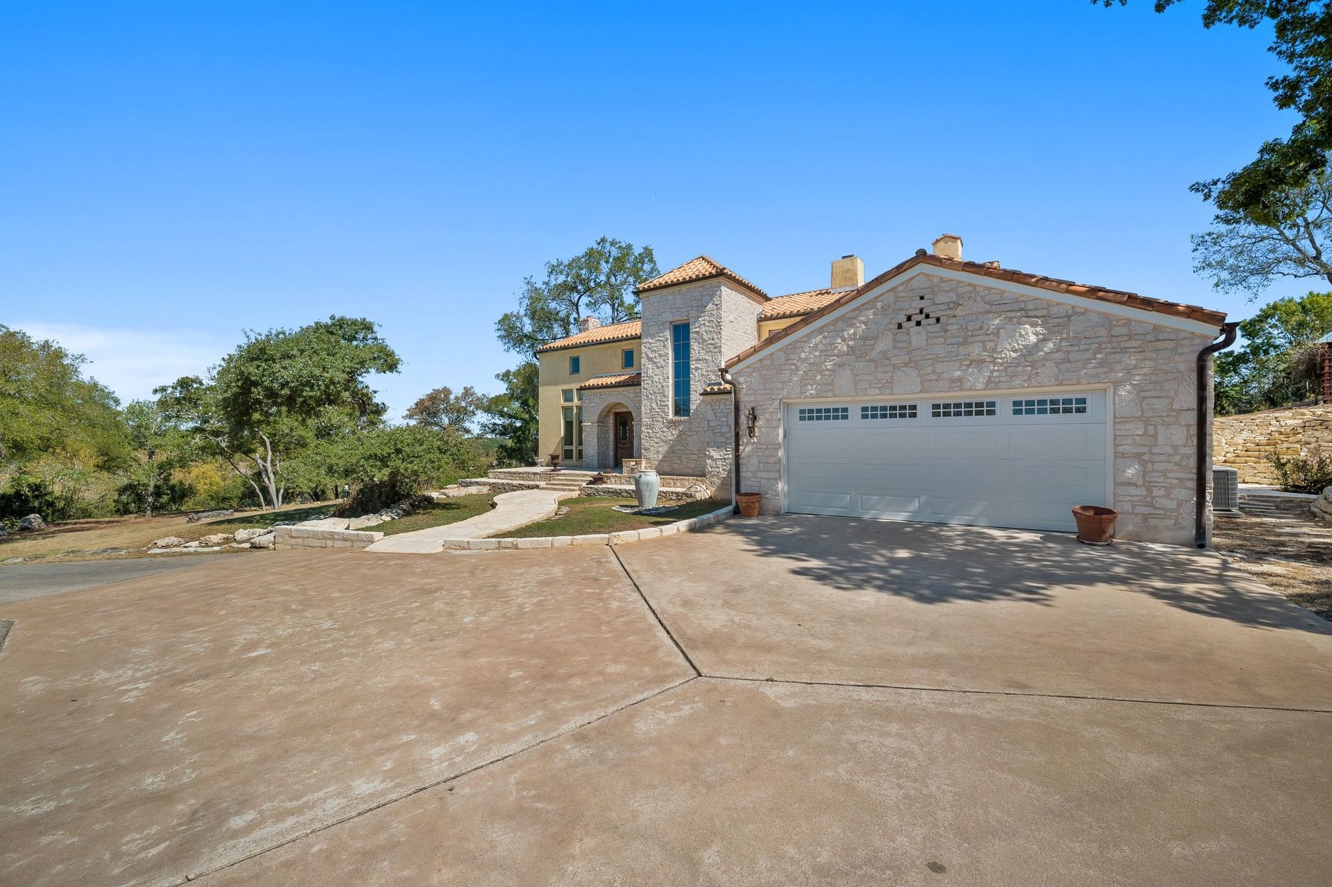 14721 Bear Creek Pass