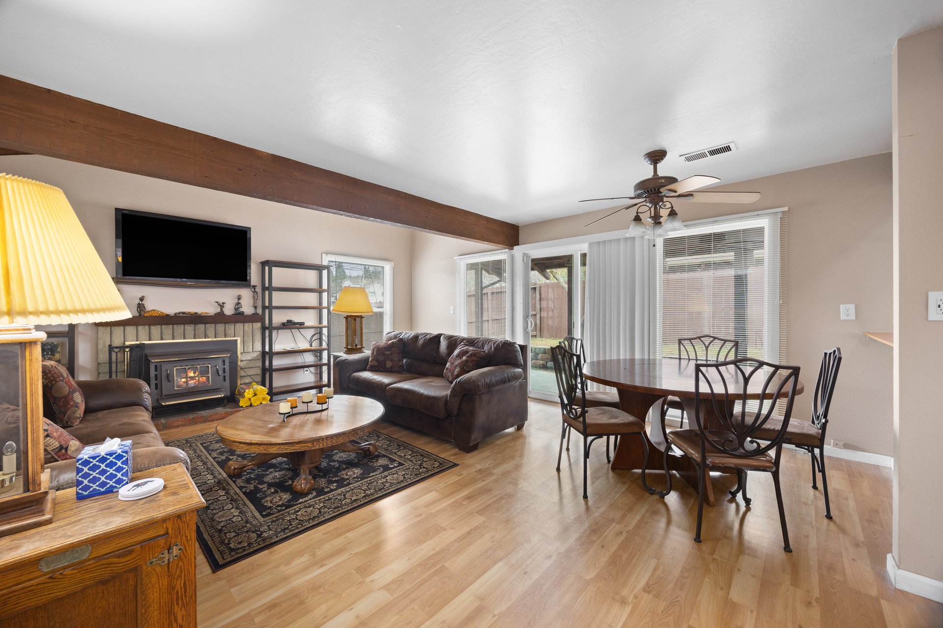 Charming Updated Condo in Bear Valley Springs – 101 Meadow Lakes