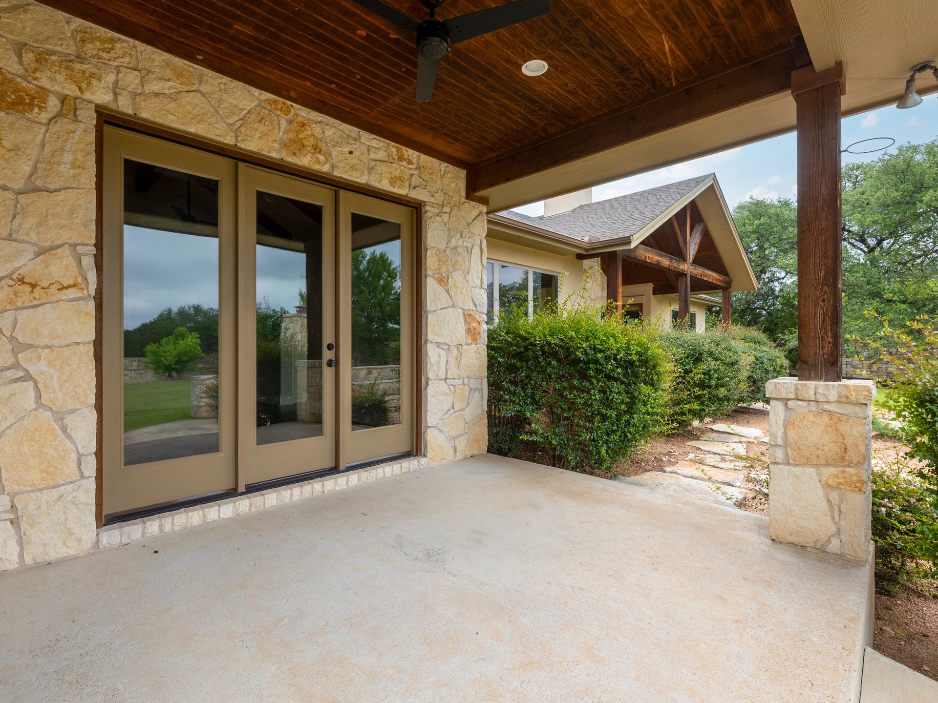 Private 1-Acre Retreat in Beltorre | Single-Story Gem w/ Dual Islands + Outdoor Fireplace