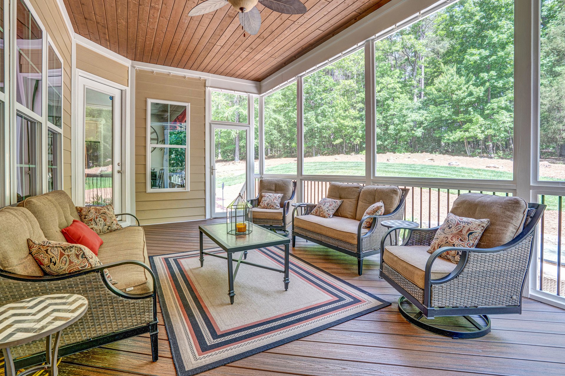 216 Colonial Ridge Drive
