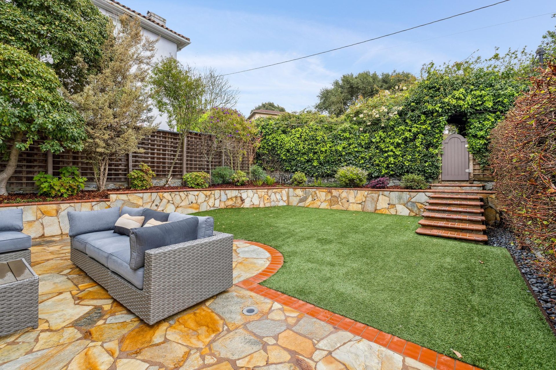 1435 Portola Drive