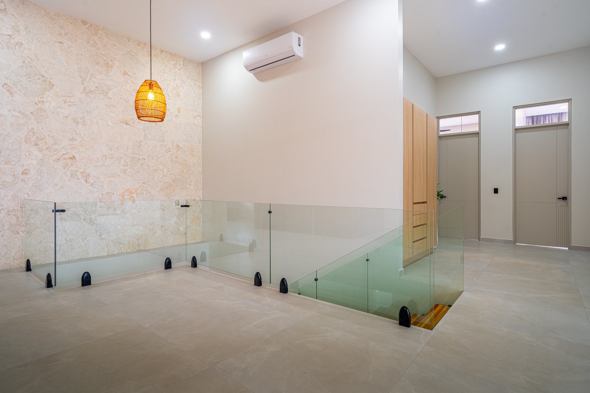 Lion's Gate Sunset Estate
