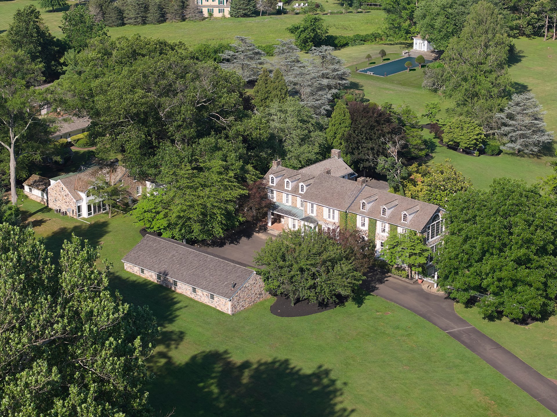 Seven Pines Estate 