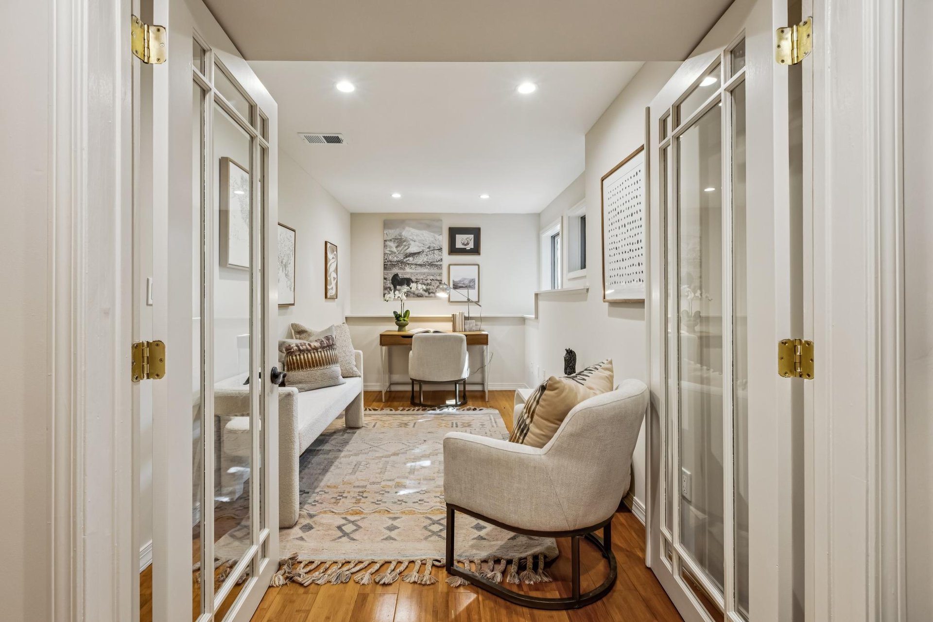 34 Dorantes Avenue