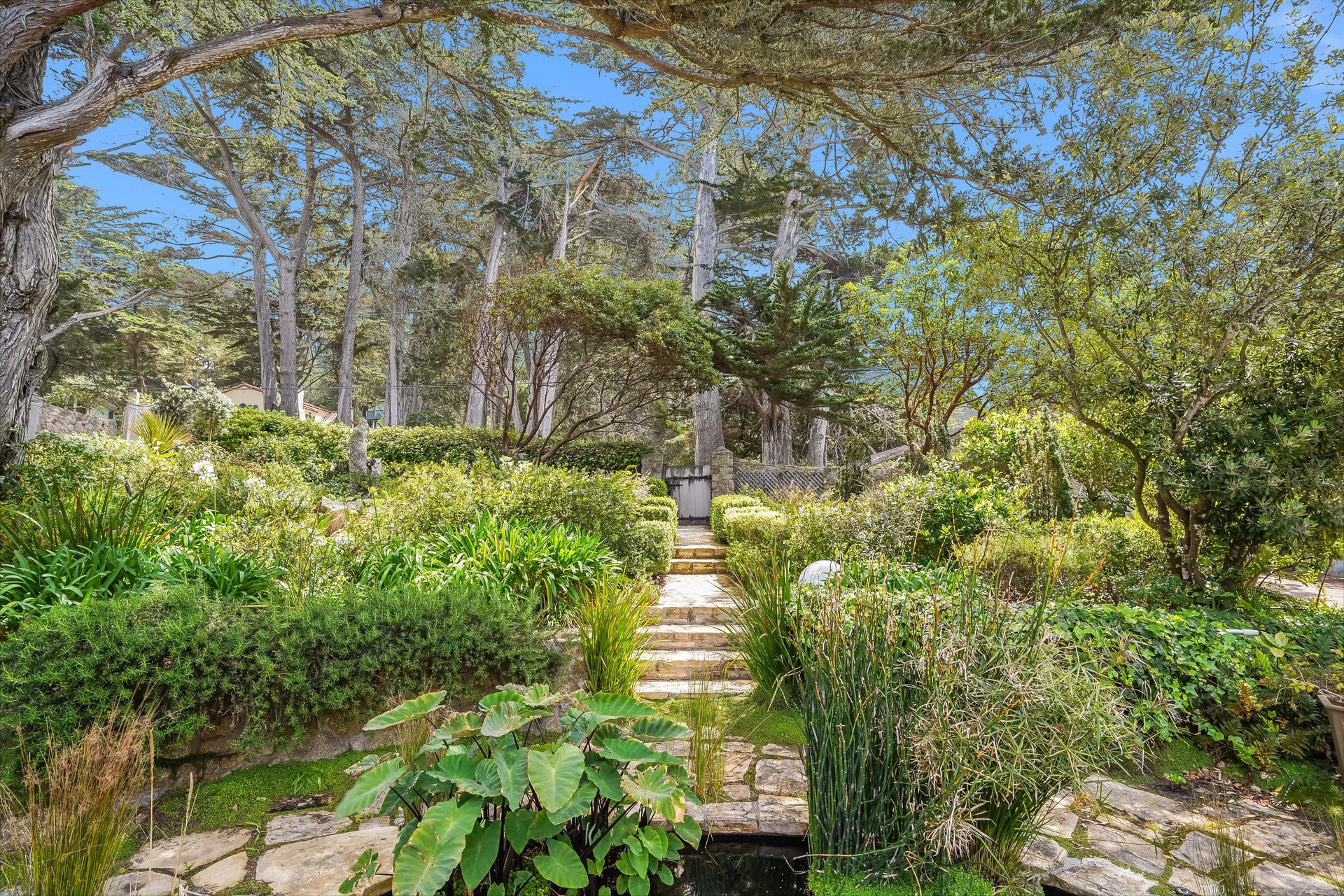 Seacliff - Unparalleled Carmel Highlands Estate