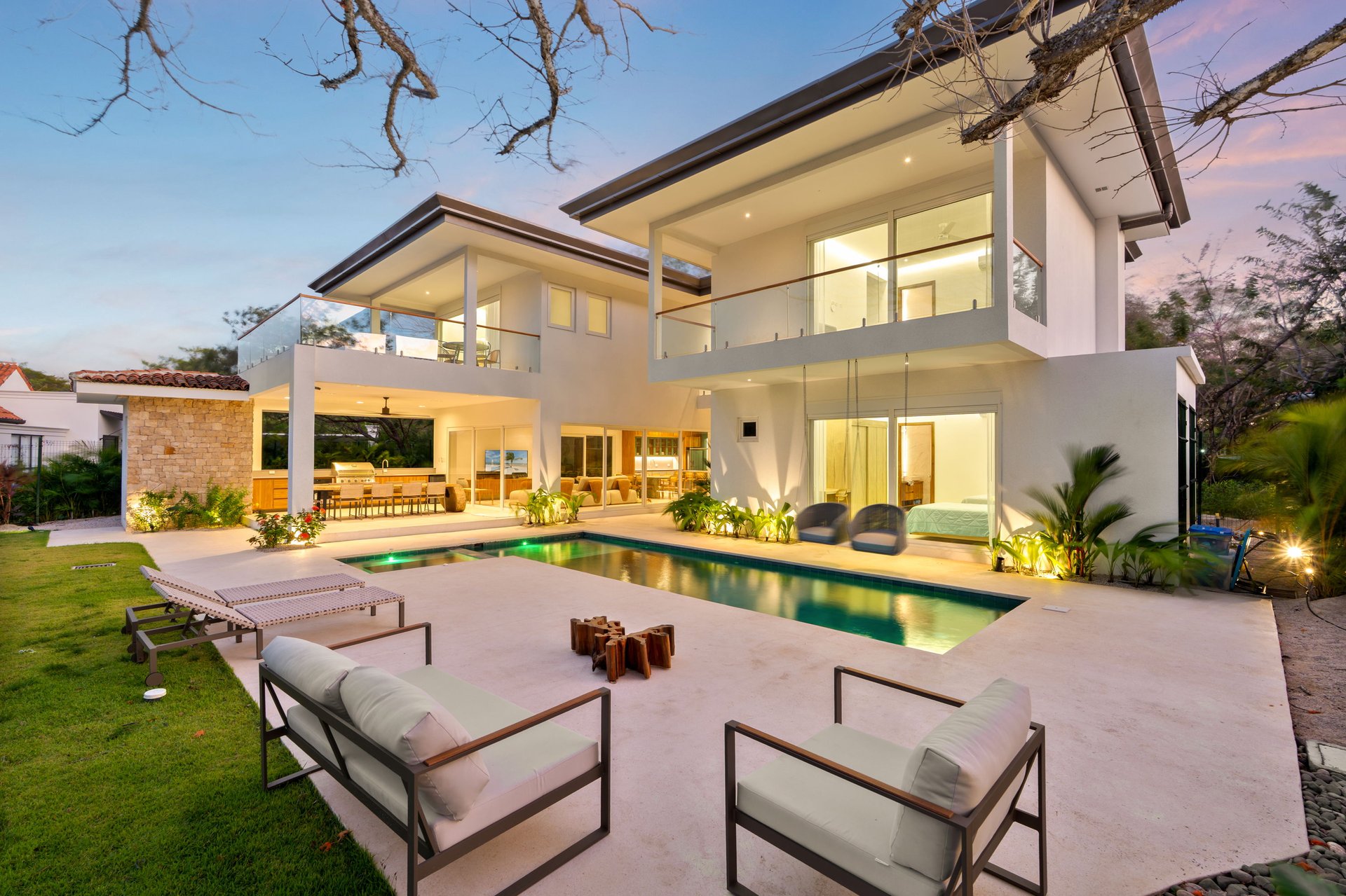 Casa Estrella de Mar | Luxury 5-Bedroom Beachside Home for Sale in Las Golondrinas, Hacienda Pinilla