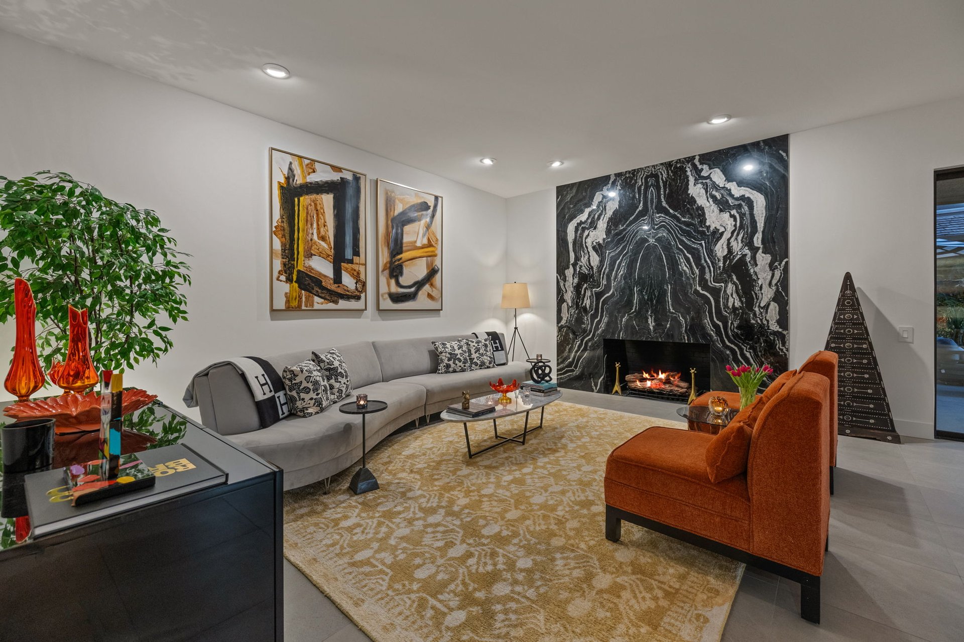 12 Dartmouth Dr.