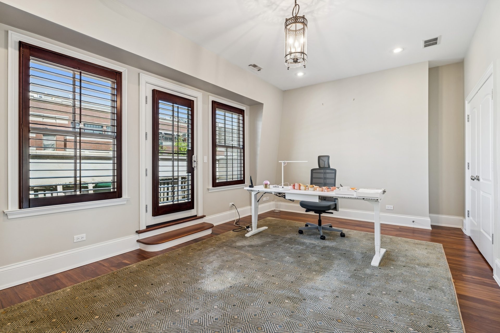 629 W. Schubert Avenue, Lincoln Park, Chicago 