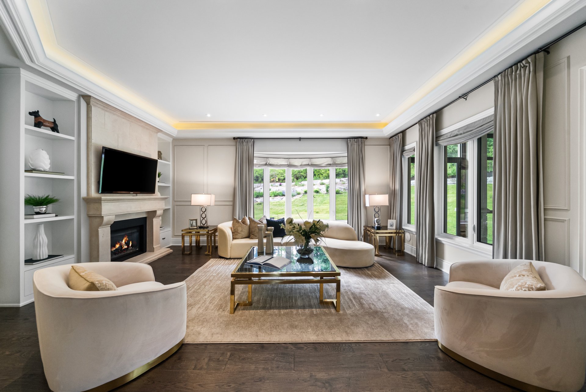SOLD: Elegant Model Residence