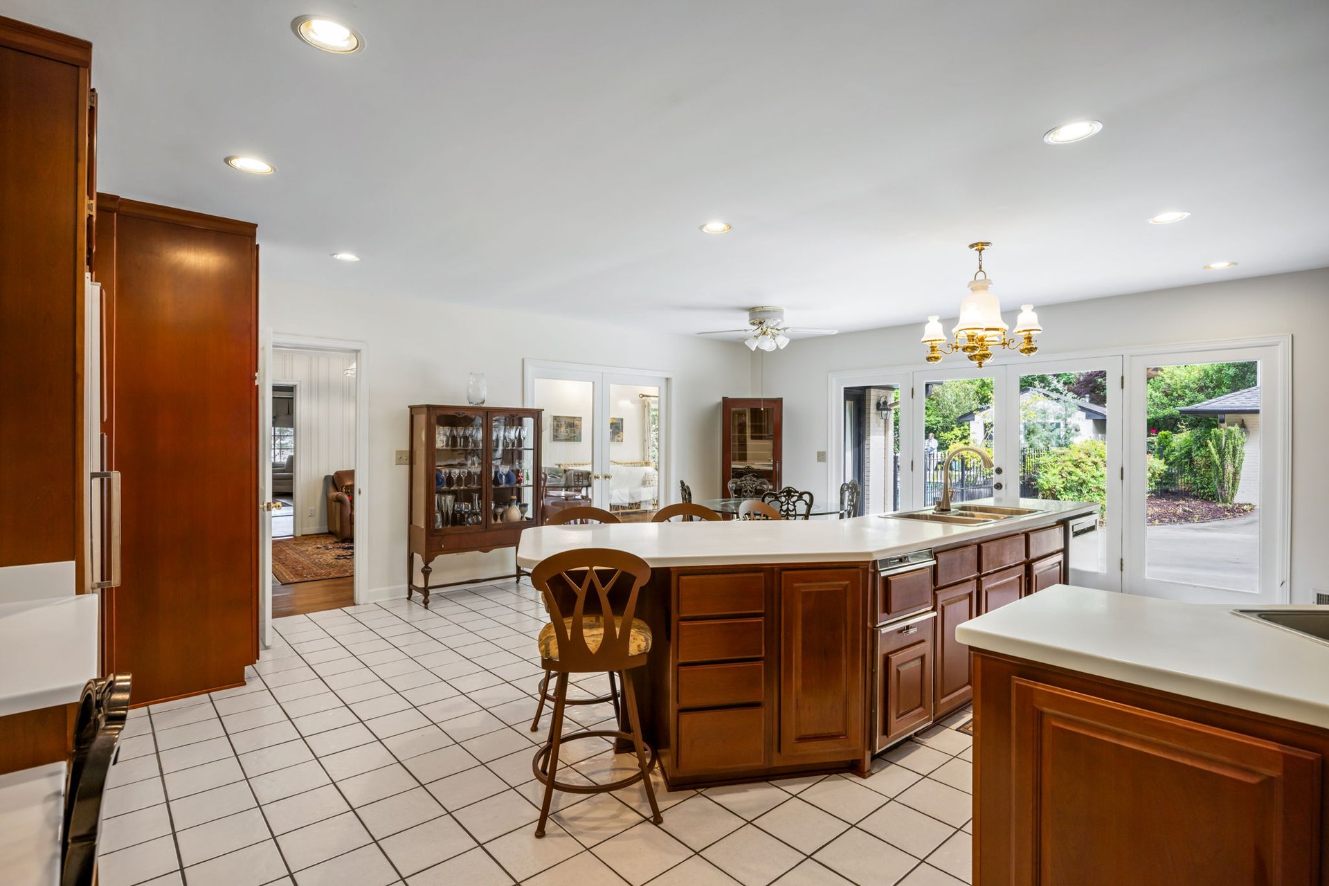 705 W Ponce de Leon Ave, Decatur, GA 30030