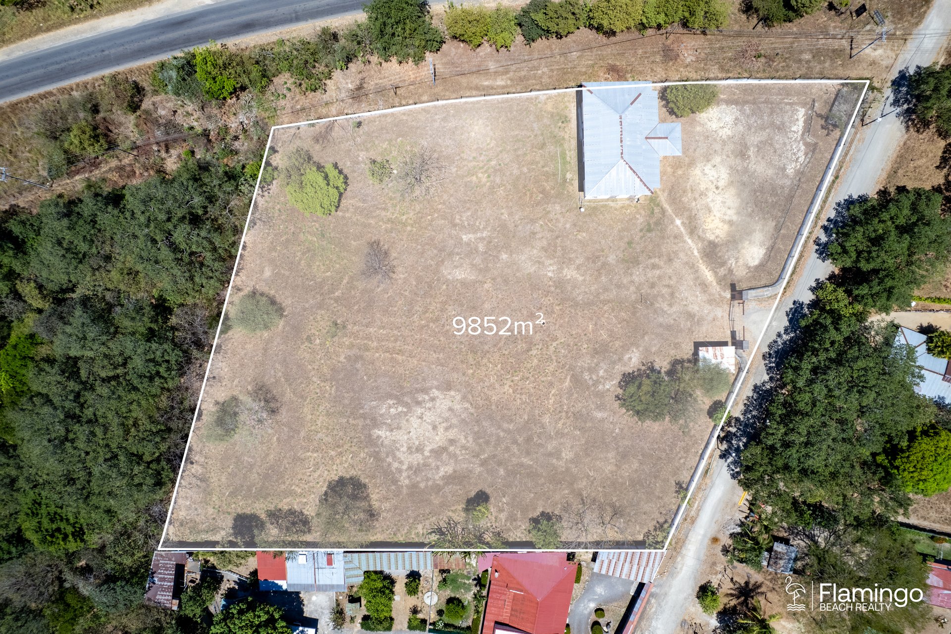 Prime Commercial Opportunity 5 minutes from Liberia