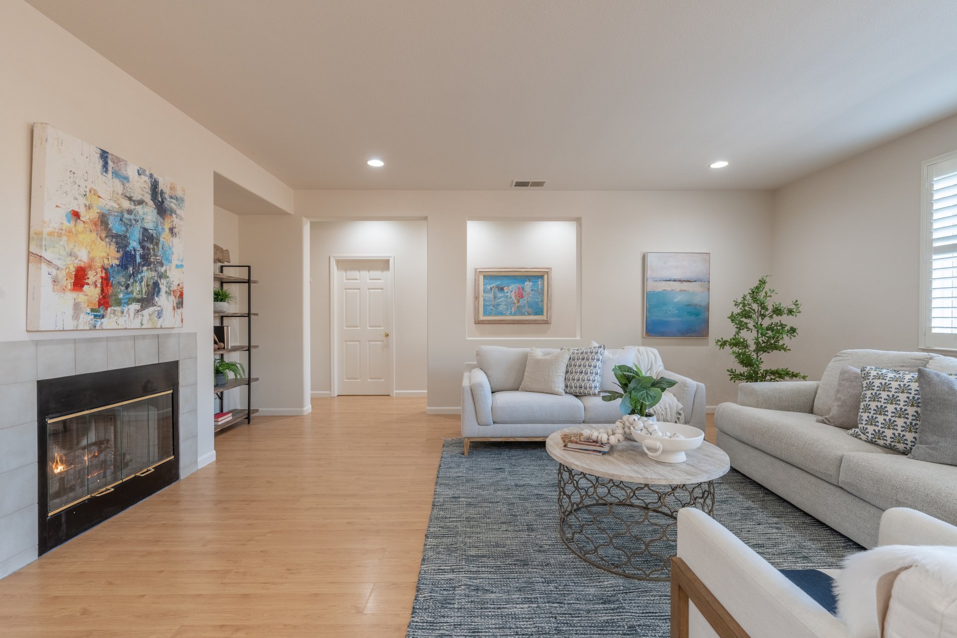 4750 Sea Crest Drive