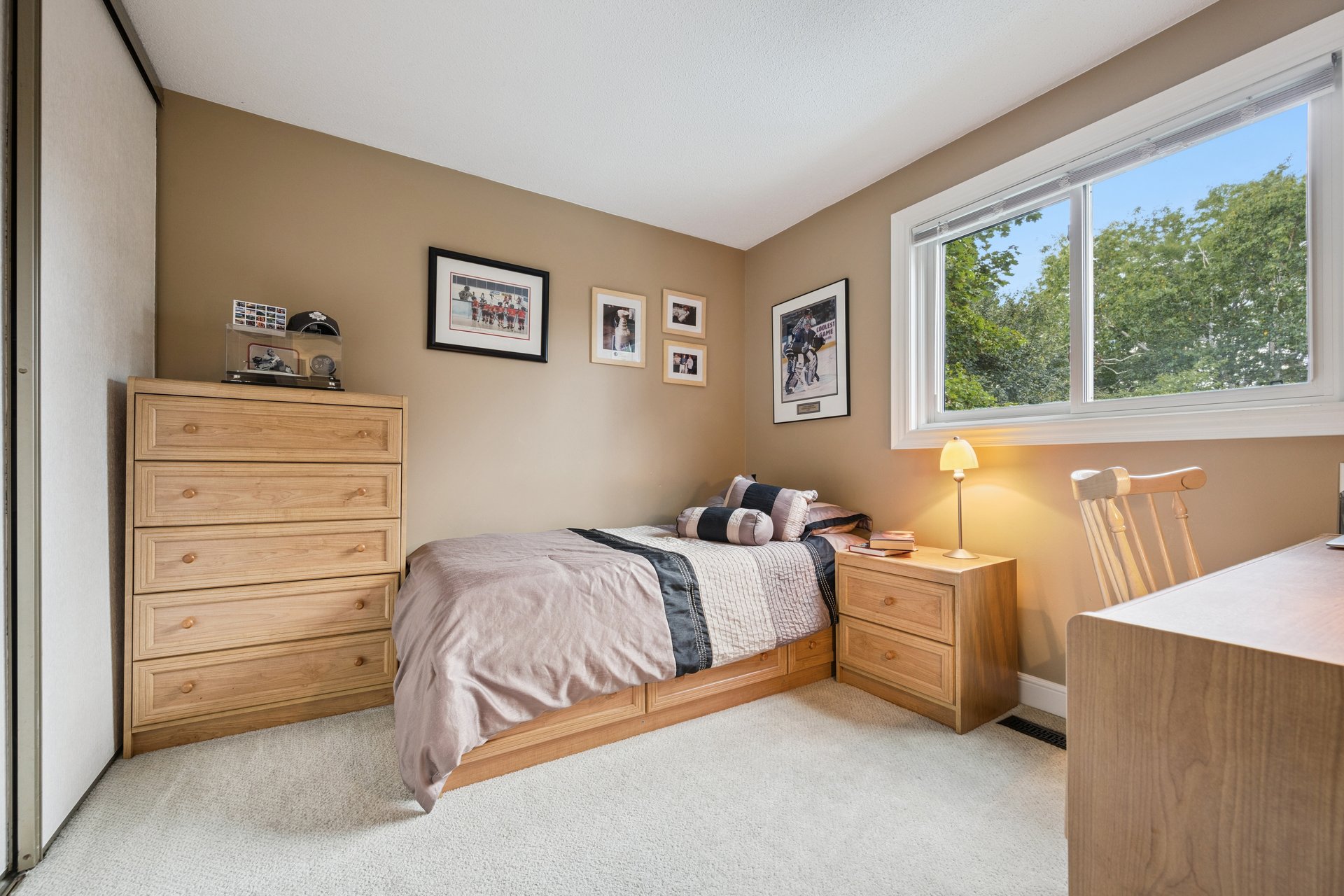 250 Mccraney Street W